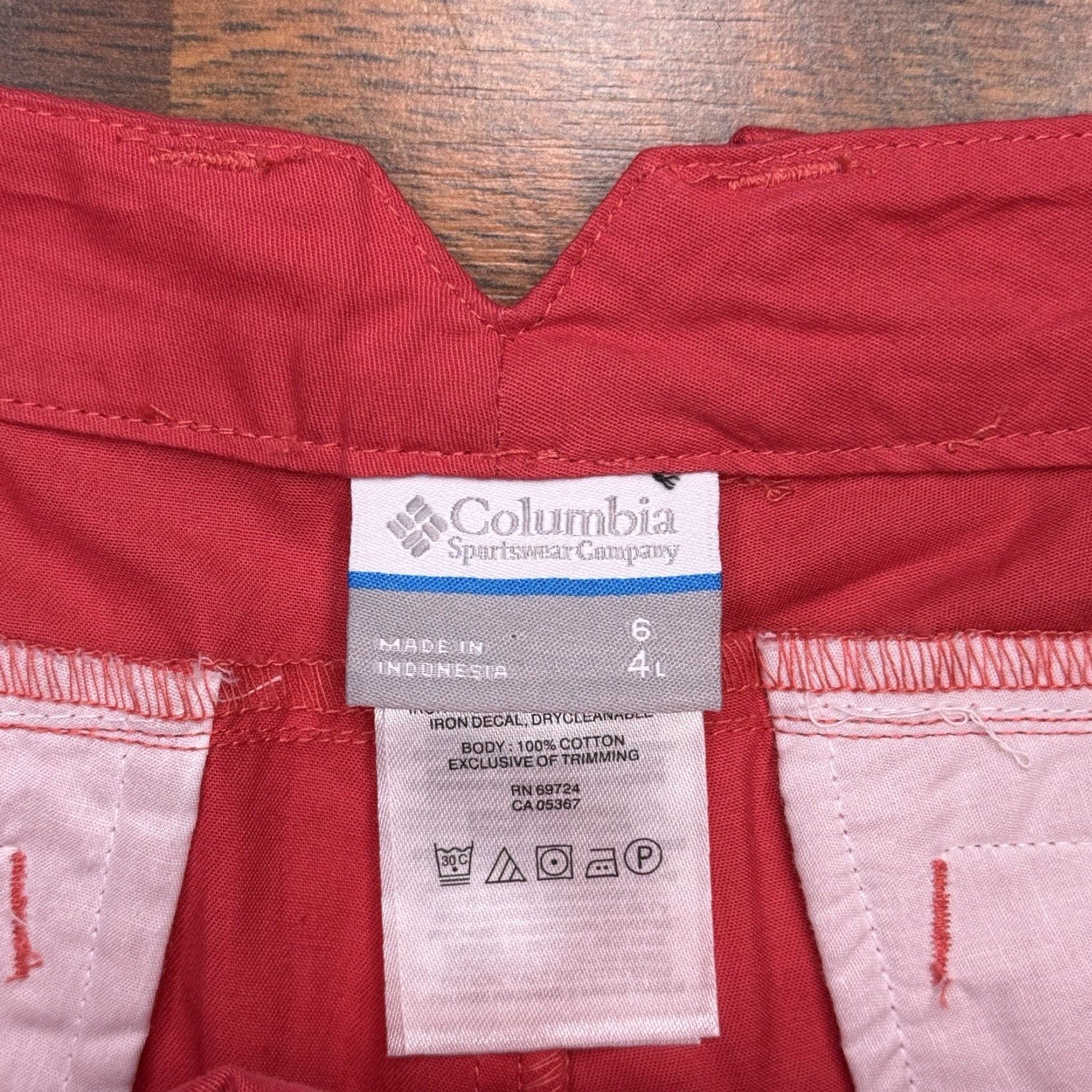 Vintage Columbia Kenzie Cove Shorts Womens 6 Red 4 Inch Inseam Easy Fit New Size 28" / US 6 / IT 42 - 3 Thumbnail