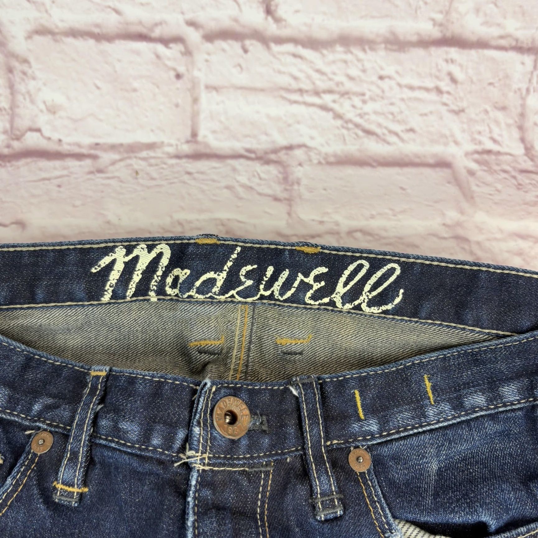 Madewell Madewell Jeans Womens 28W x 30L Medium Wash Low Rise Straight Stretch Denim Shirt? Size 28" / US 6 / IT 42 - 2 Thumbnail