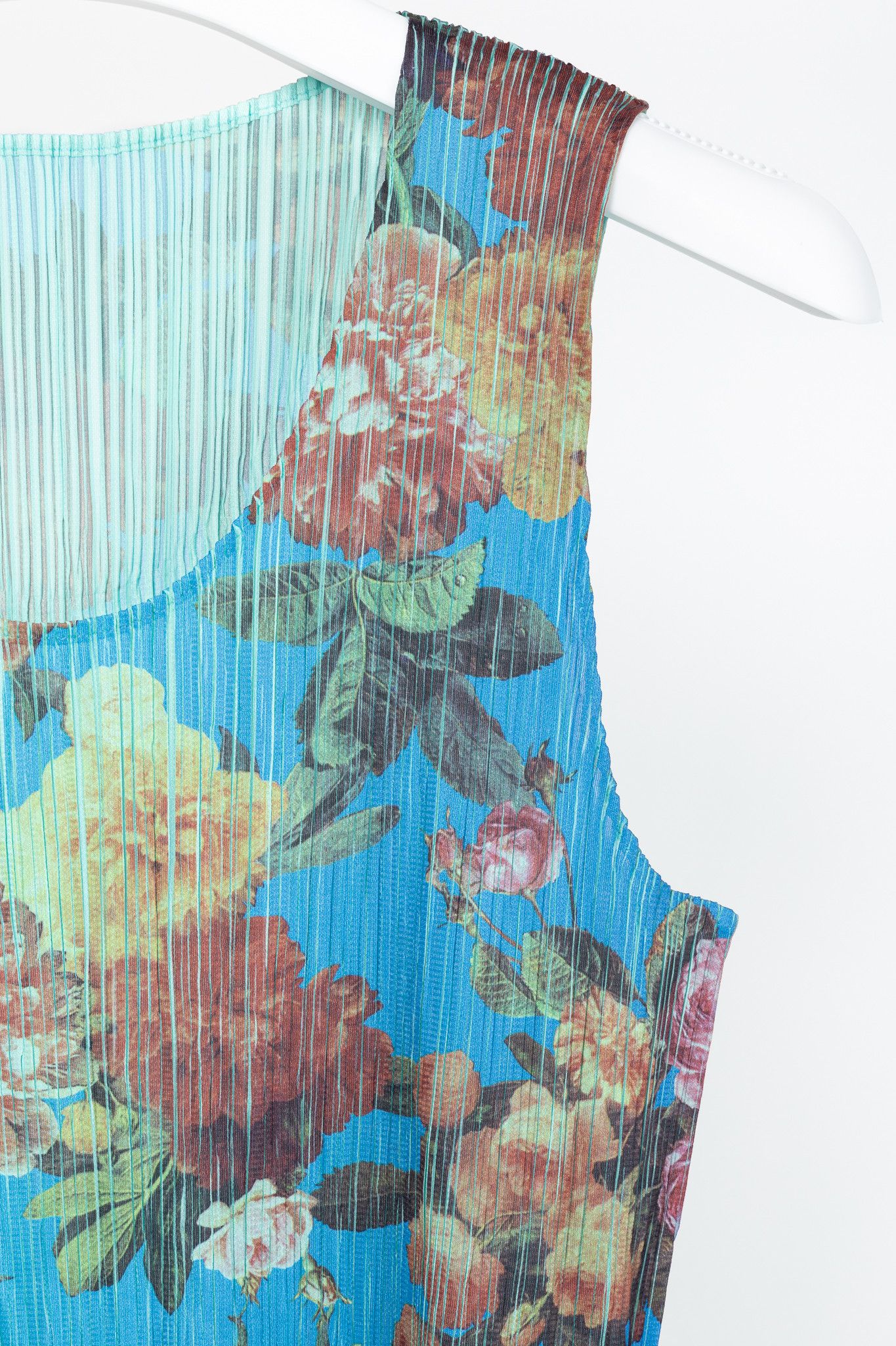 Pleats Please Issey Miyake Pleats Please Issey Miyake AW94 Blue Floral Tank Size L / US 10 / IT 46 - 4 Thumbnail