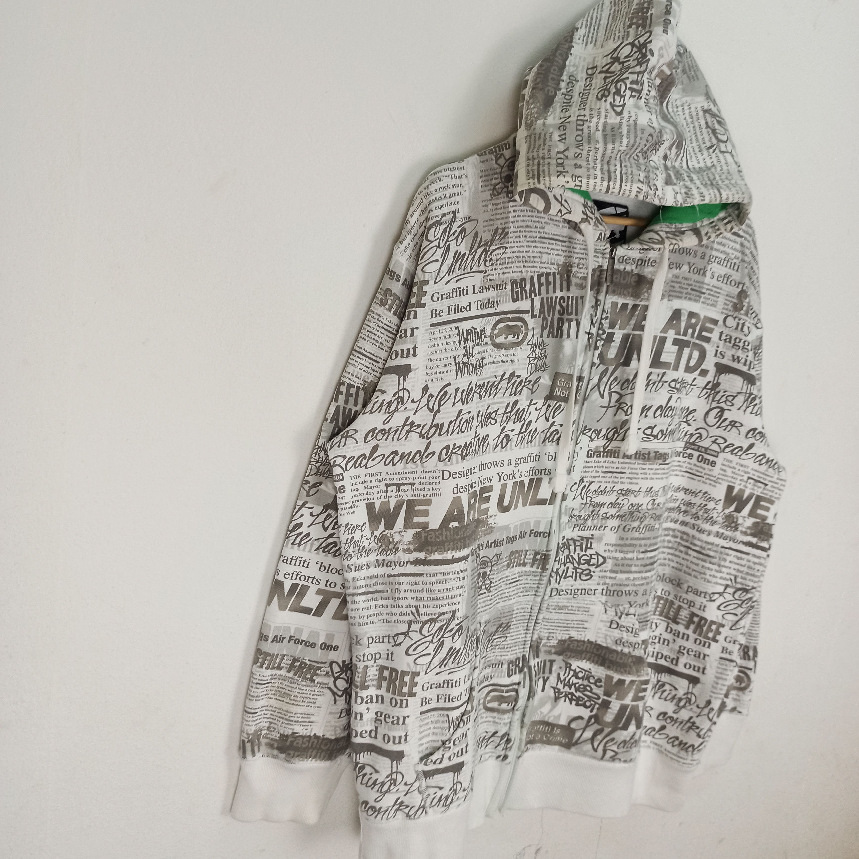 Ecko Unltd. Rare Ecko Unltd./LGB/Ifsixwasnine Hoodie Size US L / EU 52-54 / 3 - 2 Thumbnail