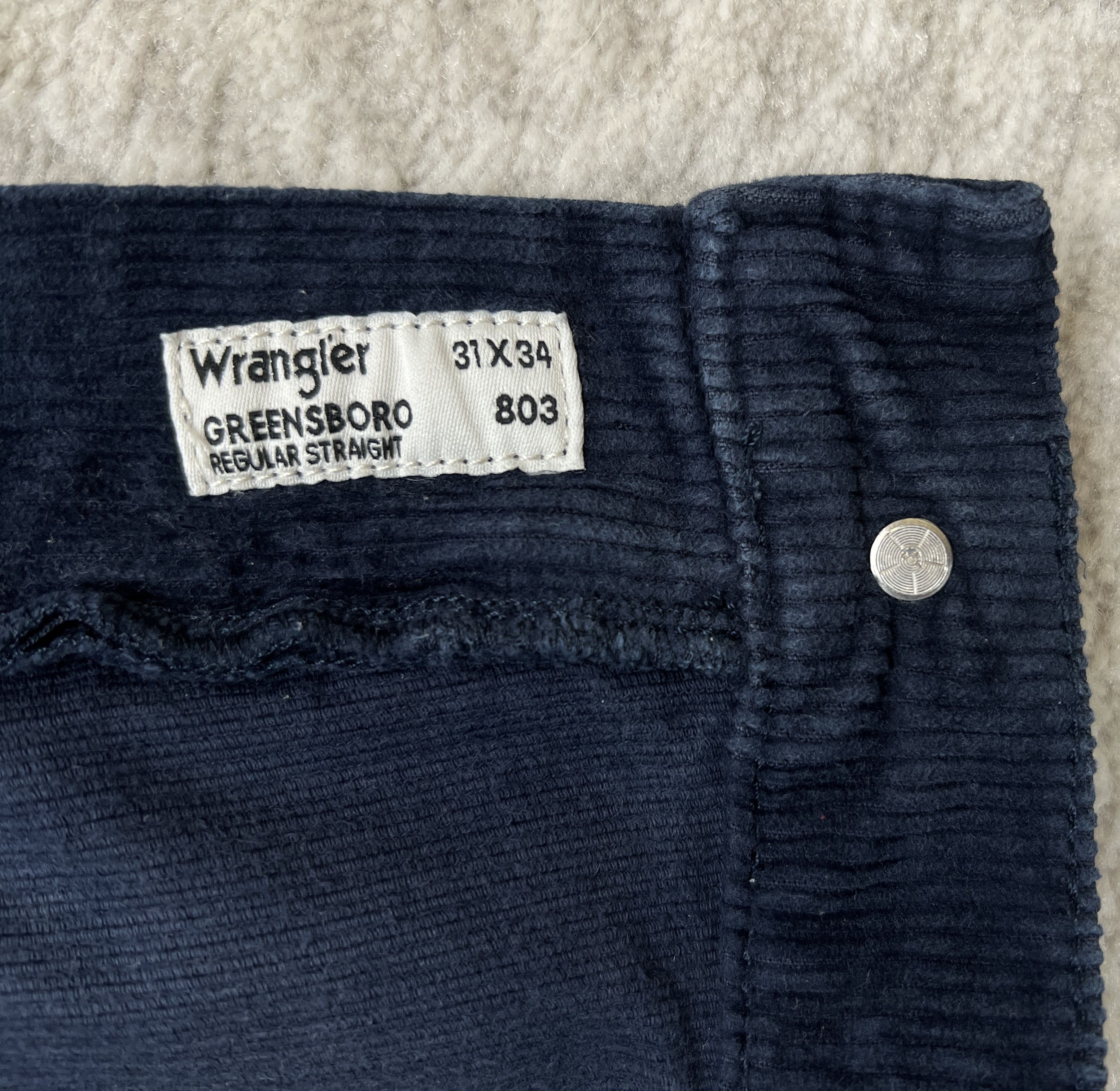 Wrangler Wrangler Greensboro 803 Corduroy Pants W31 Regular Straight Size US 31 - 16 Thumbnail