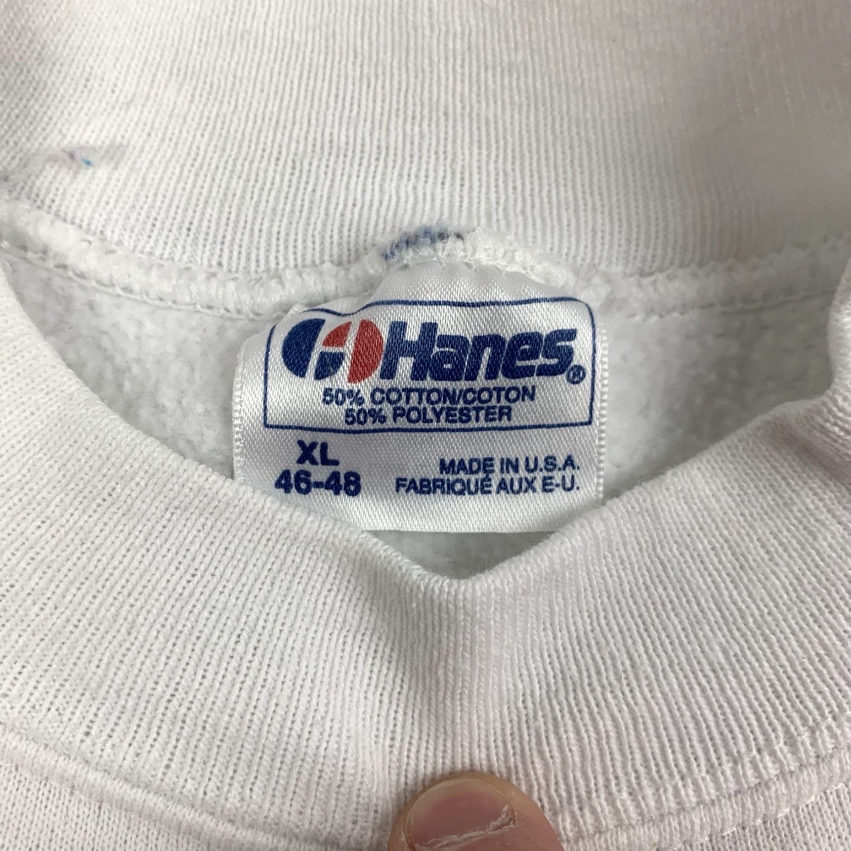 Hanes VINTAGE Hanes Clarendon Hall Saints Sweatshirt Adult XL White Crewneck Pullover School 80s 90s Mens Size US XL / EU 56 / 4 - 4 Thumbnail