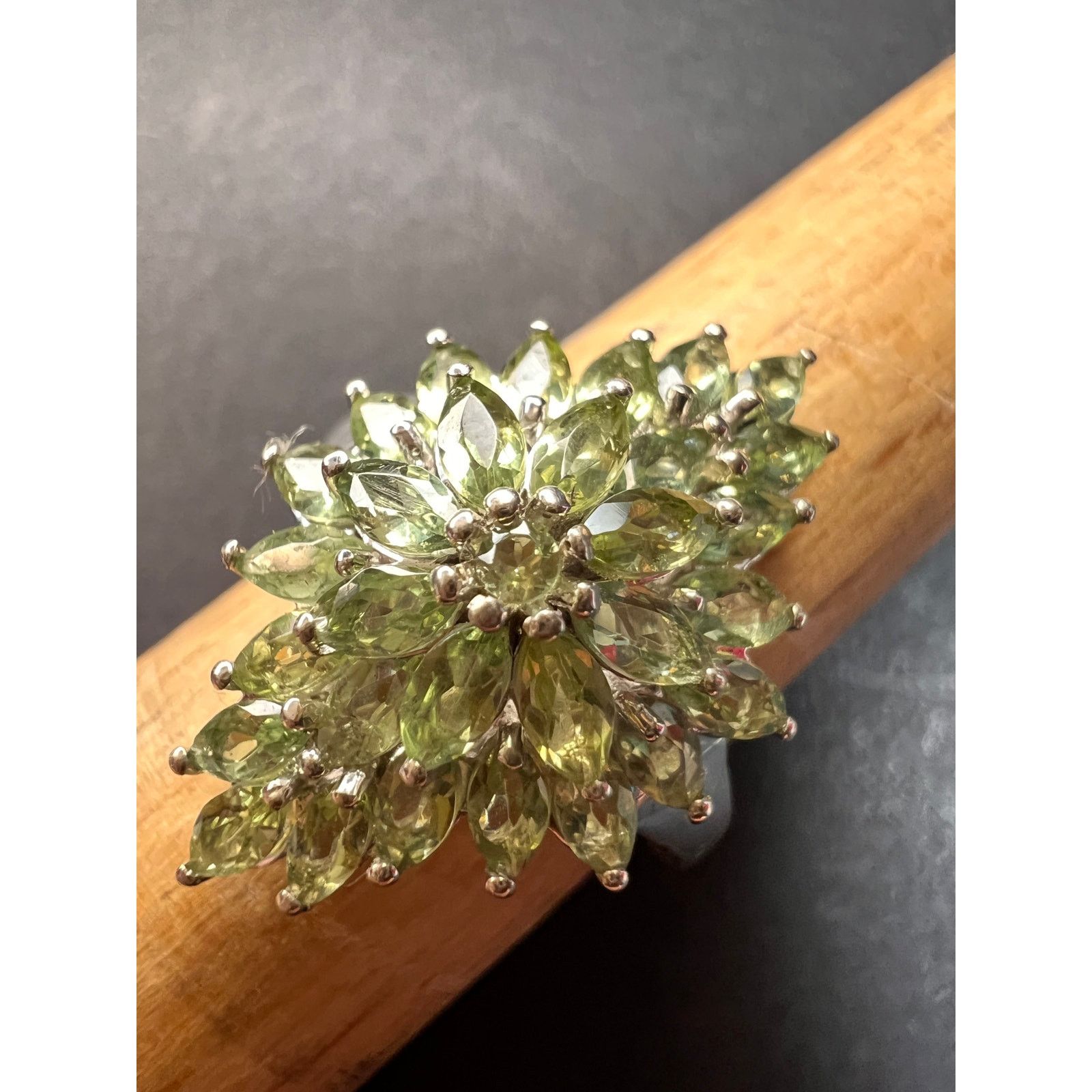 Other NEW Green apatite ring in sterling silver size 7 Size ONE SIZE - 1 Thumbnail