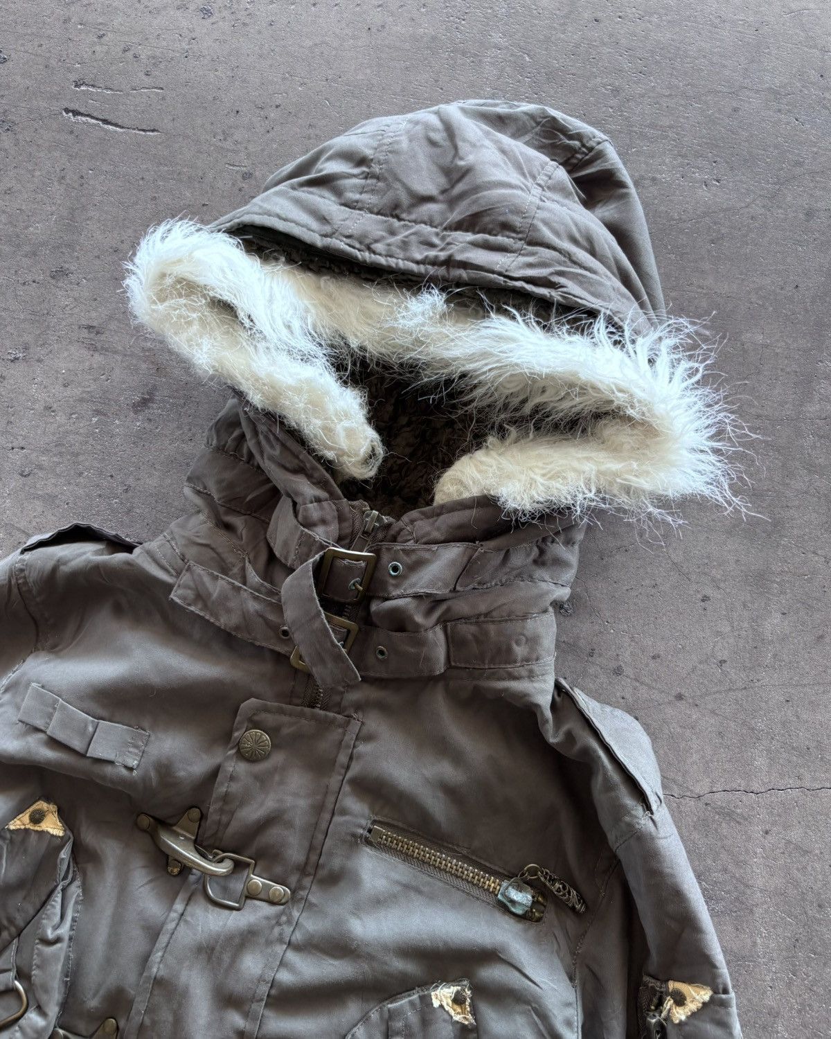 Le Grande Bleu (L.G.B.) Rare! Sly Boundage Fur Clasp Hooded Parkas Jacket Size US M / EU 48-50 / 2 - 2 Thumbnail
