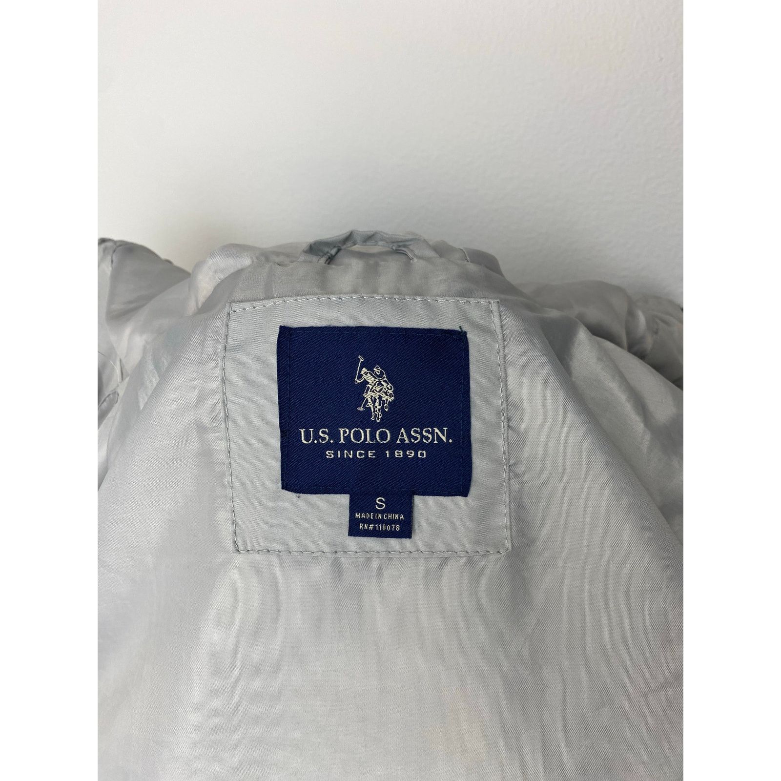 U.S. Polo Assn. US Polo Assn Gray Parka Rain Jacket, Sz Sml Size US S / EU 44-46 / 1 - 5 Thumbnail