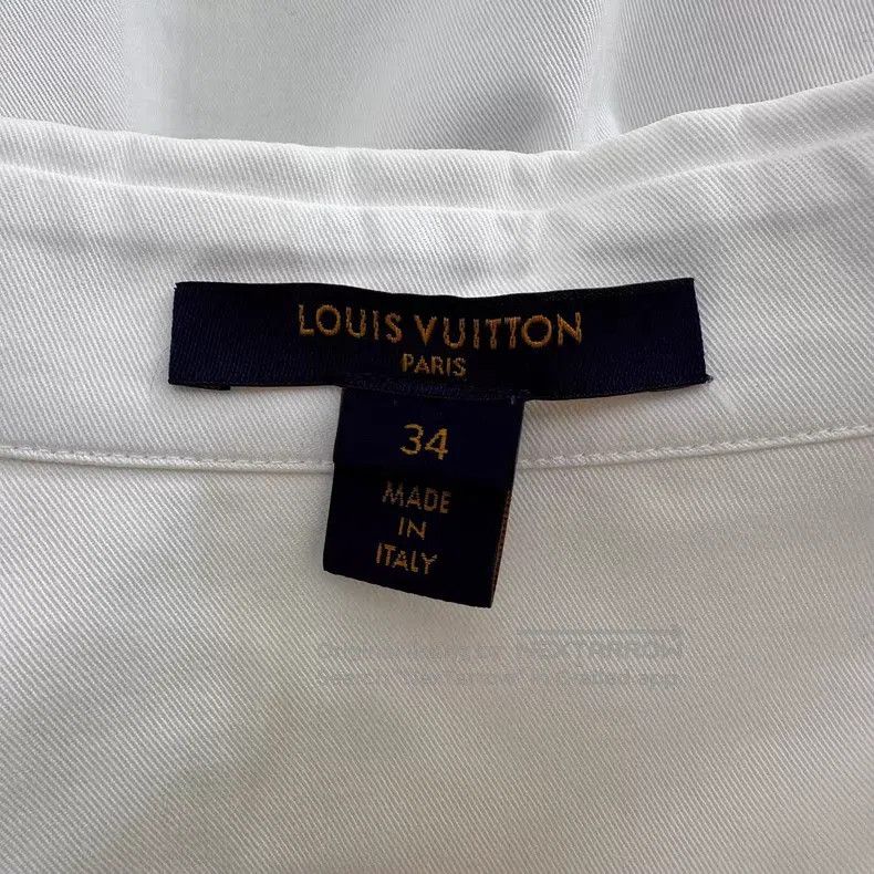 Louis Vuitton Louis Vuitton White Badge Shirt Size XXS / US 00 / IT 34 - 6 Thumbnail