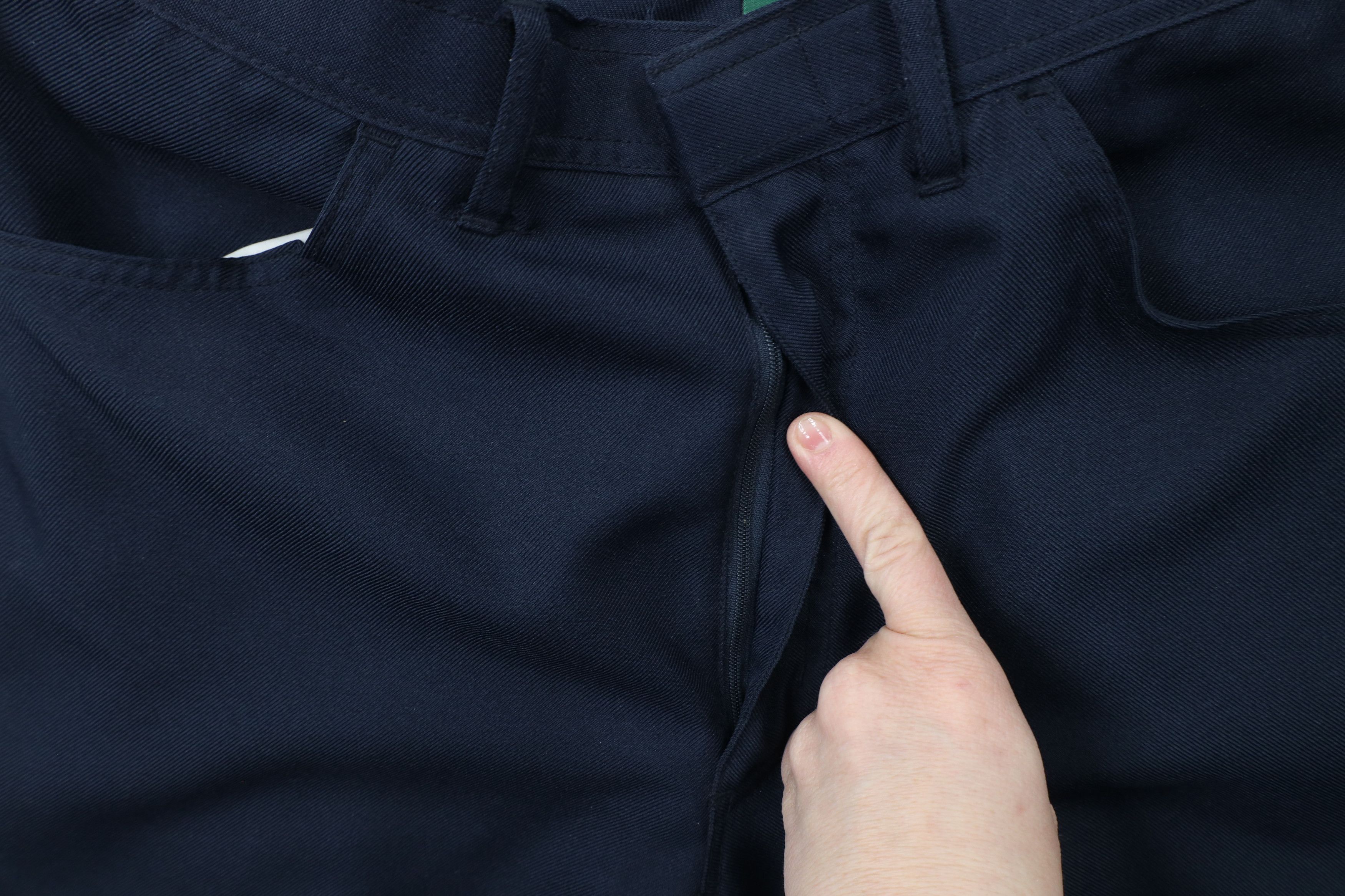 Vintage Vintage 90s Streetwear Knit Flared Wide Leg Chino Pants Navy Size US 33 - 7 Thumbnail