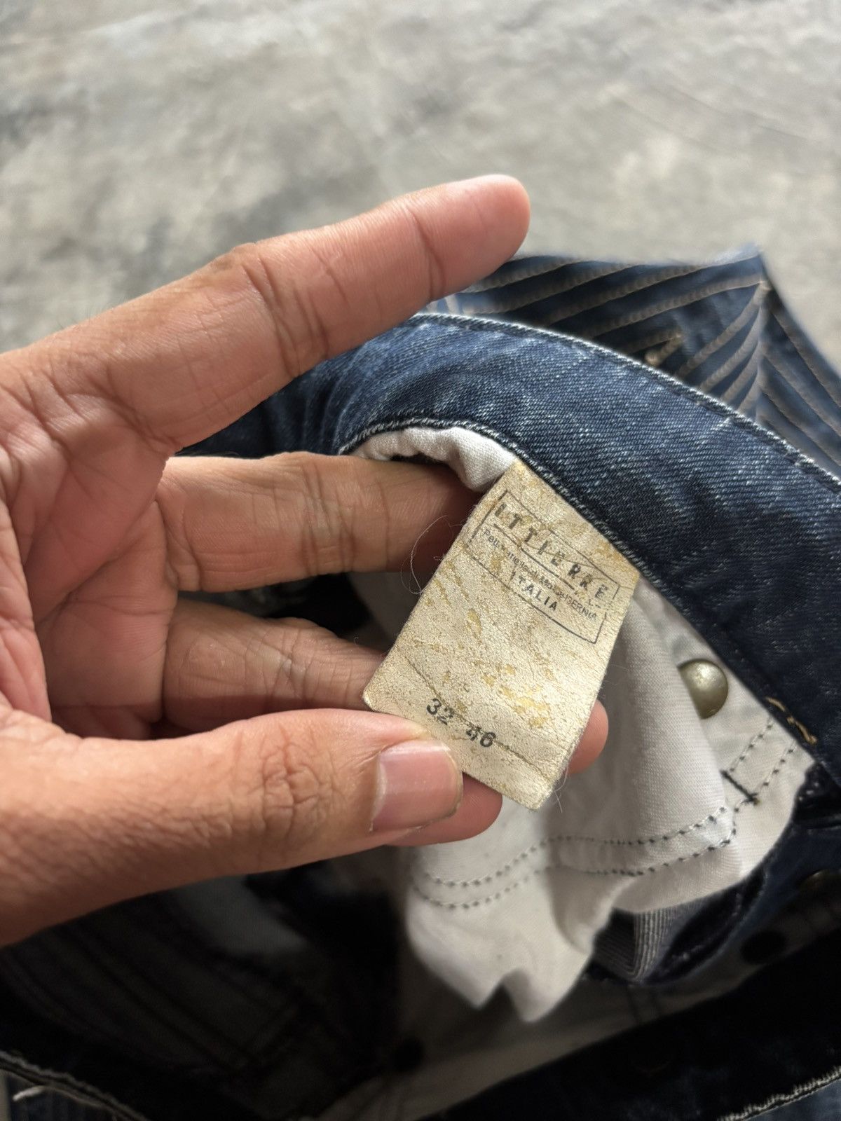 Just Cavalli JUST CAVALLI JEANS SIDE STITCHING ABSTRACT ART STYLE Size US 31 - 6 Thumbnail