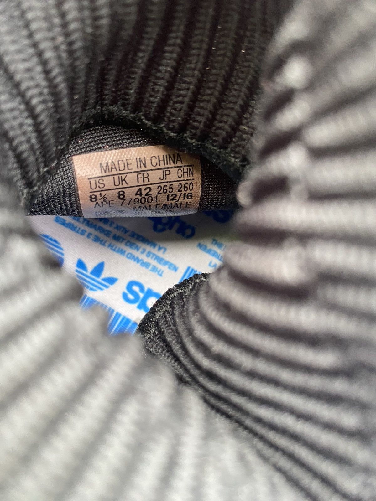Adidas × Alexander Wang Adidas AW Alexander Wang Run Black Size US 8.5 / EU 41-42 - 11 Thumbnail