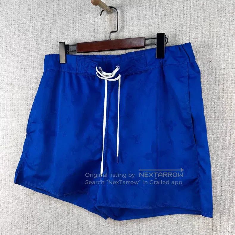 Louis Vuitton Louis Vuitton size l Dark-print print lace up beach shorts Size US 28 / EU 44 - 2 Thumbnail