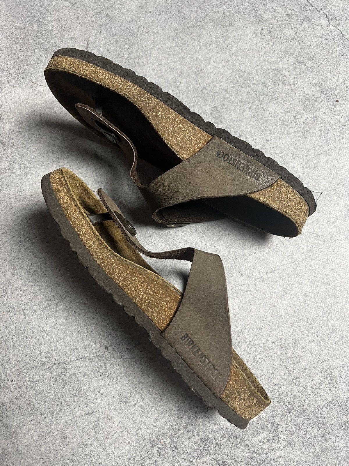 Birkenstock Vintage Birkenstock Leather Toe Thong Flip Flop Sandals Size US 8 / IT 38 - 3 Thumbnail