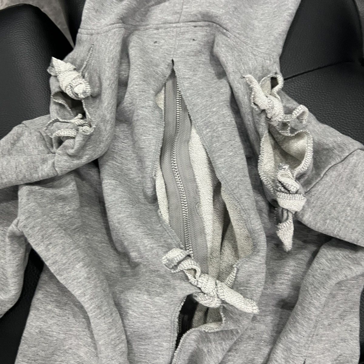 Undercover Undercover SS16 Playing Card Deconstructed Strap Hoodie Size US S / EU 44-46 / 1 - 7 Thumbnail