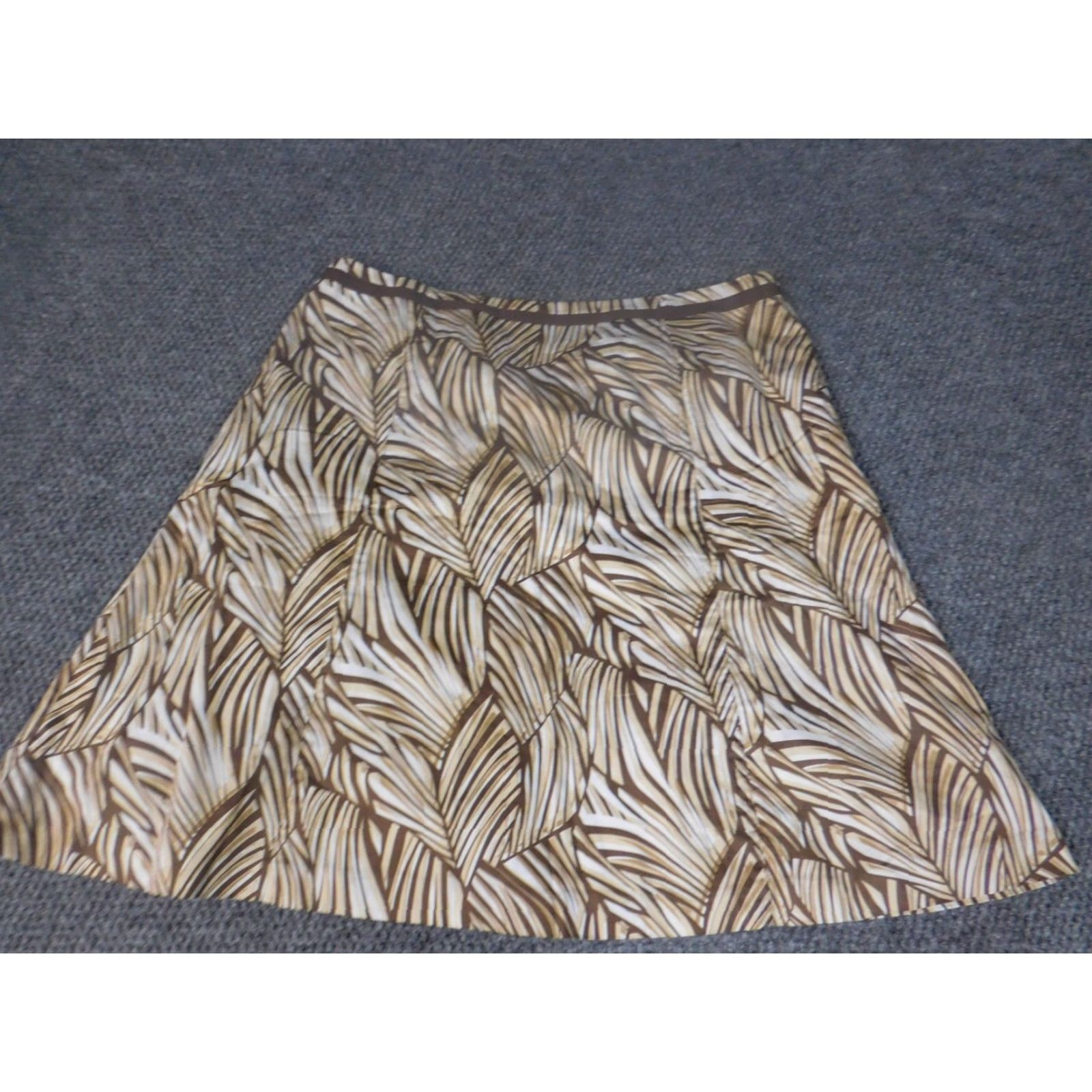 Talbots Talbots Skirt 16P Petites Brown Floral A-Line Zip Knee Length Women Mens? Size 38" / US 16 / IT 52 - 2 Thumbnail