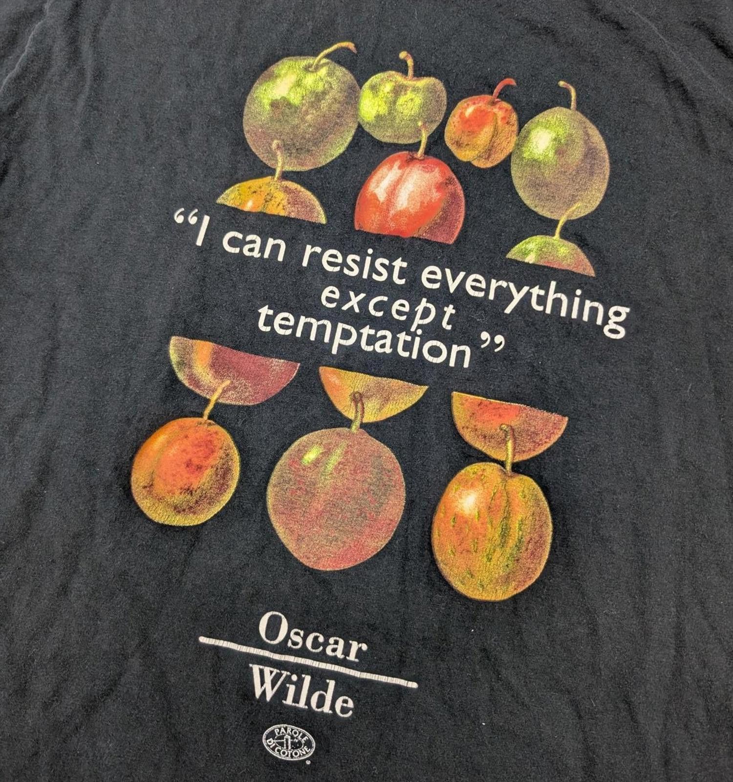 Vintage Rare Vintage 90s Oscar Wilde Temptation Quote t-shirt Size US L / EU 52-54 / 3 - 2 Thumbnail