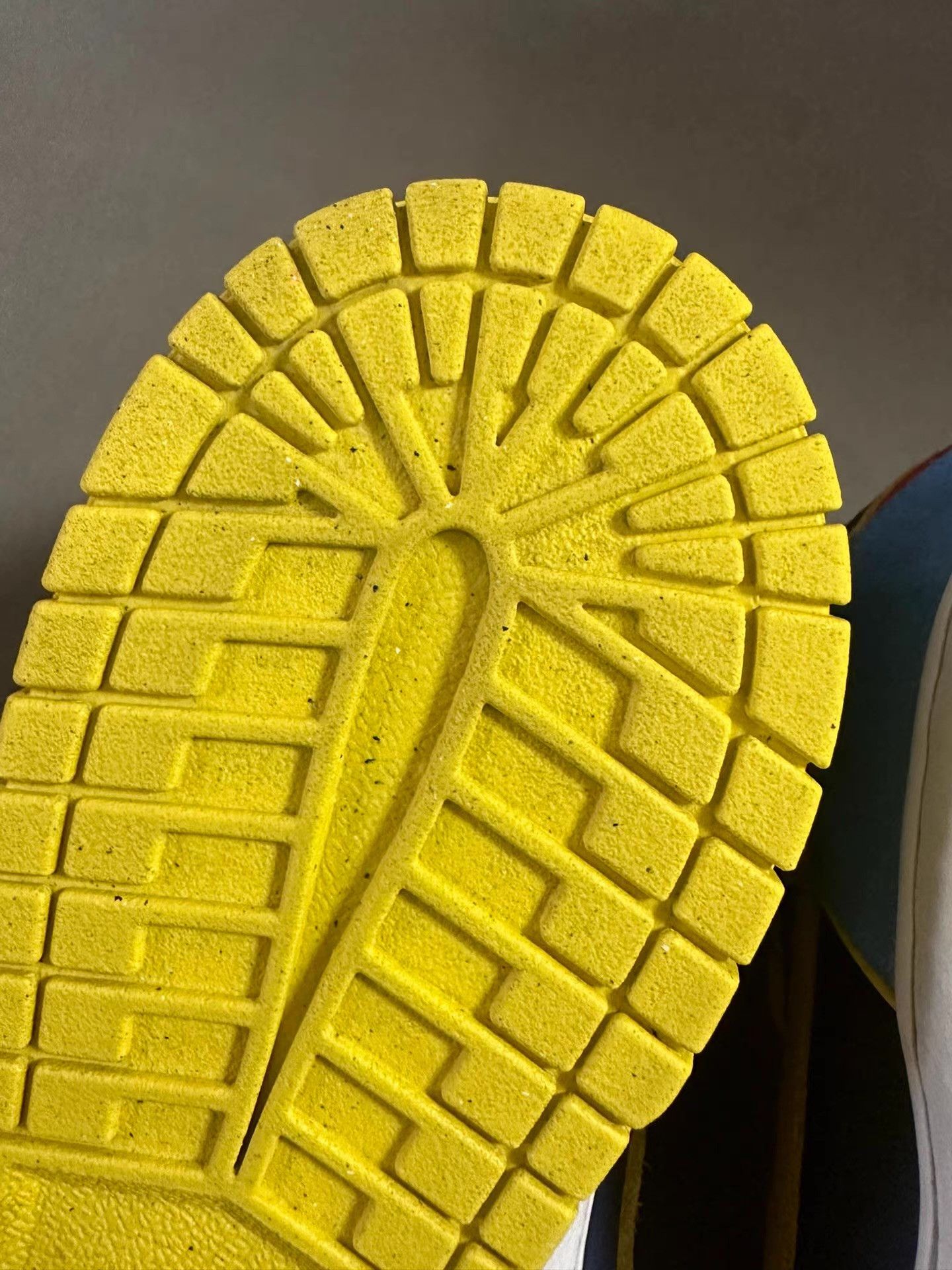 Nike Nike Dunk SB Pac-Man Ｑ20 Size US 9 / EU 42 - 5 Thumbnail