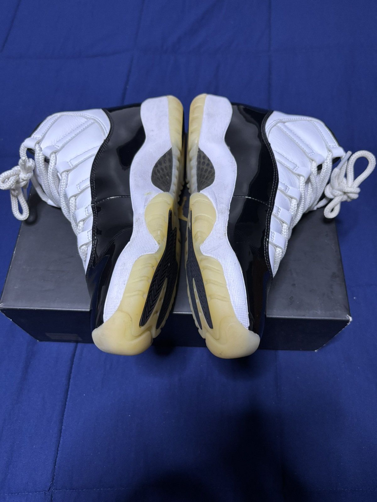 Jordan Brand Jordan 11 Retro Gratitude Defining Moments 2023 Size 9 Size US 9 / EU 42 - 3 Thumbnail