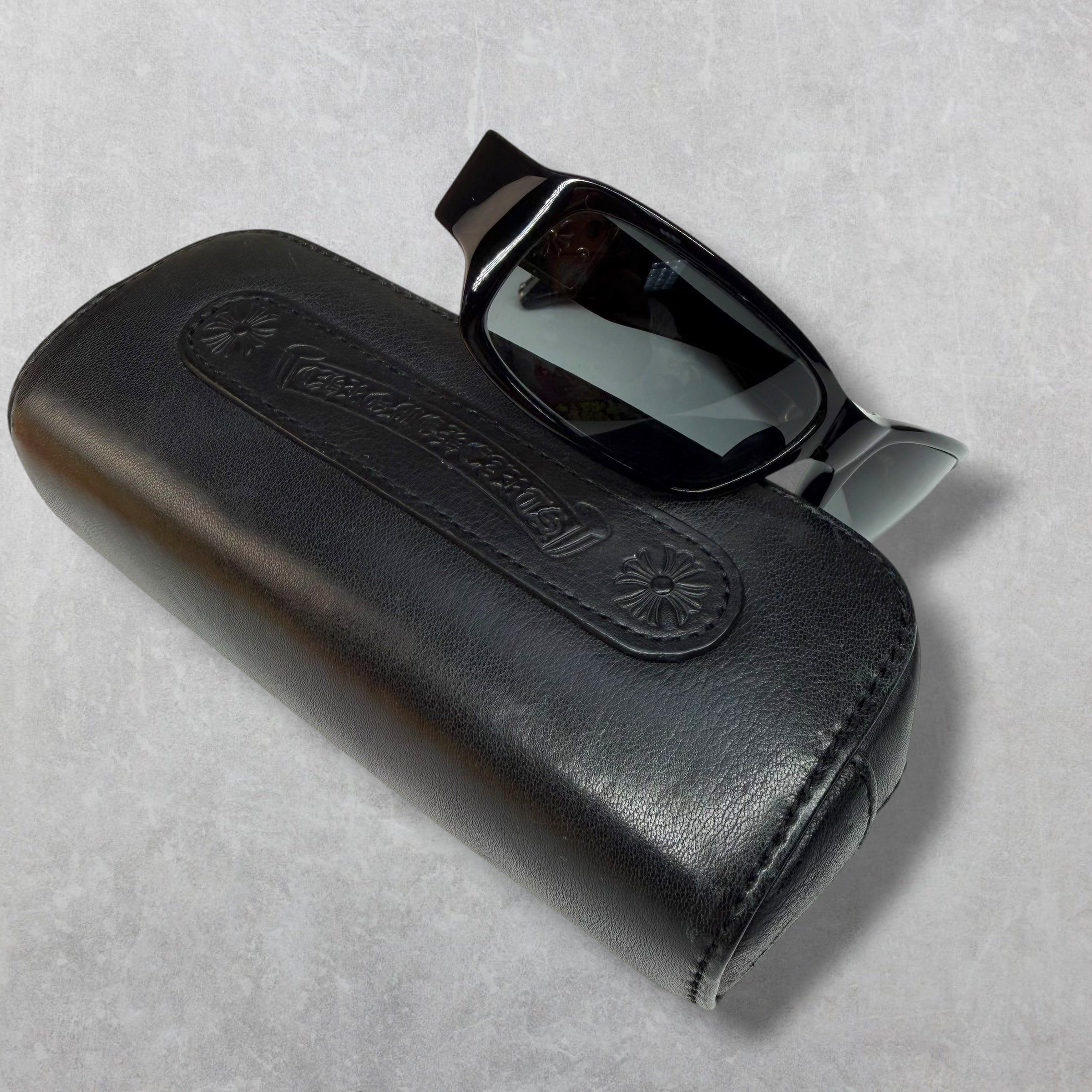 Chrome Hearts Vintage Chrome Hearts Fix 2 Diamond Sunglasses Size ONE SIZE - 9 Thumbnail