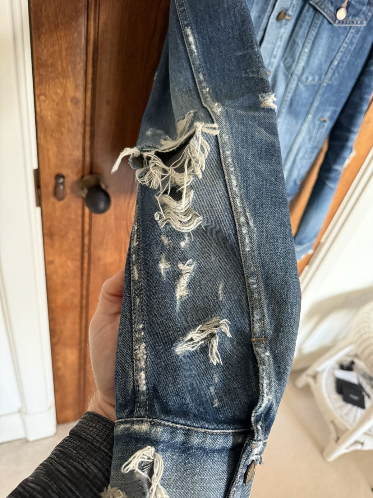 Saint Laurent Paris SS20 Saint Laurent crash denim jaket ripped thrashed grail L Size US L / EU 52-54 / 3 - 9 Thumbnail