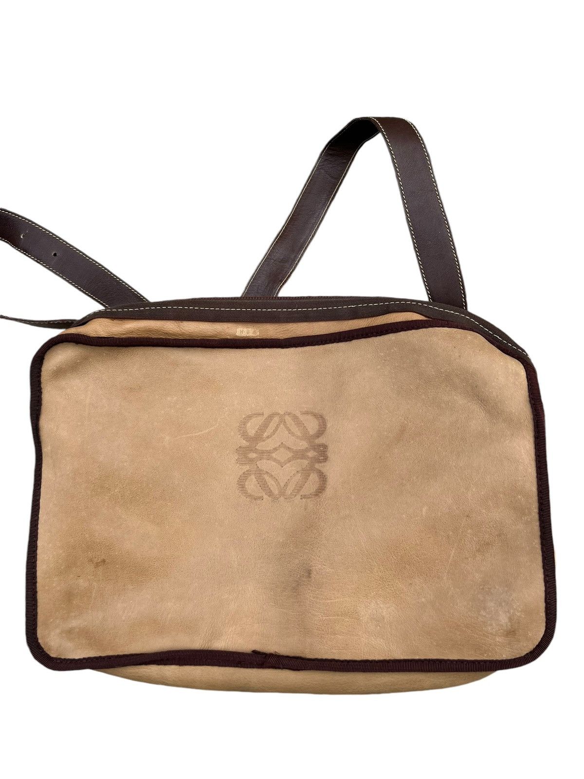 Leather Vintage 80s LOEWE Patina Distress Scratch Suede Leather Bag Size ONE SIZE - 21 Thumbnail
