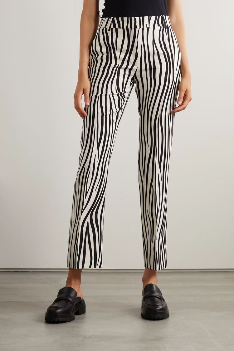 Valentino o1y0326 Sweatpant in Black/White Size 26" / US 2 / IT 38 - 2 Thumbnail