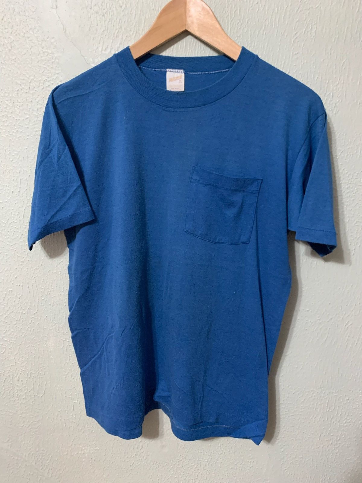 Vintage Vintage Royal Star Liquidation Crown Pocket Tee Size US M / EU 48-50 / 2 - 1 Thumbnail