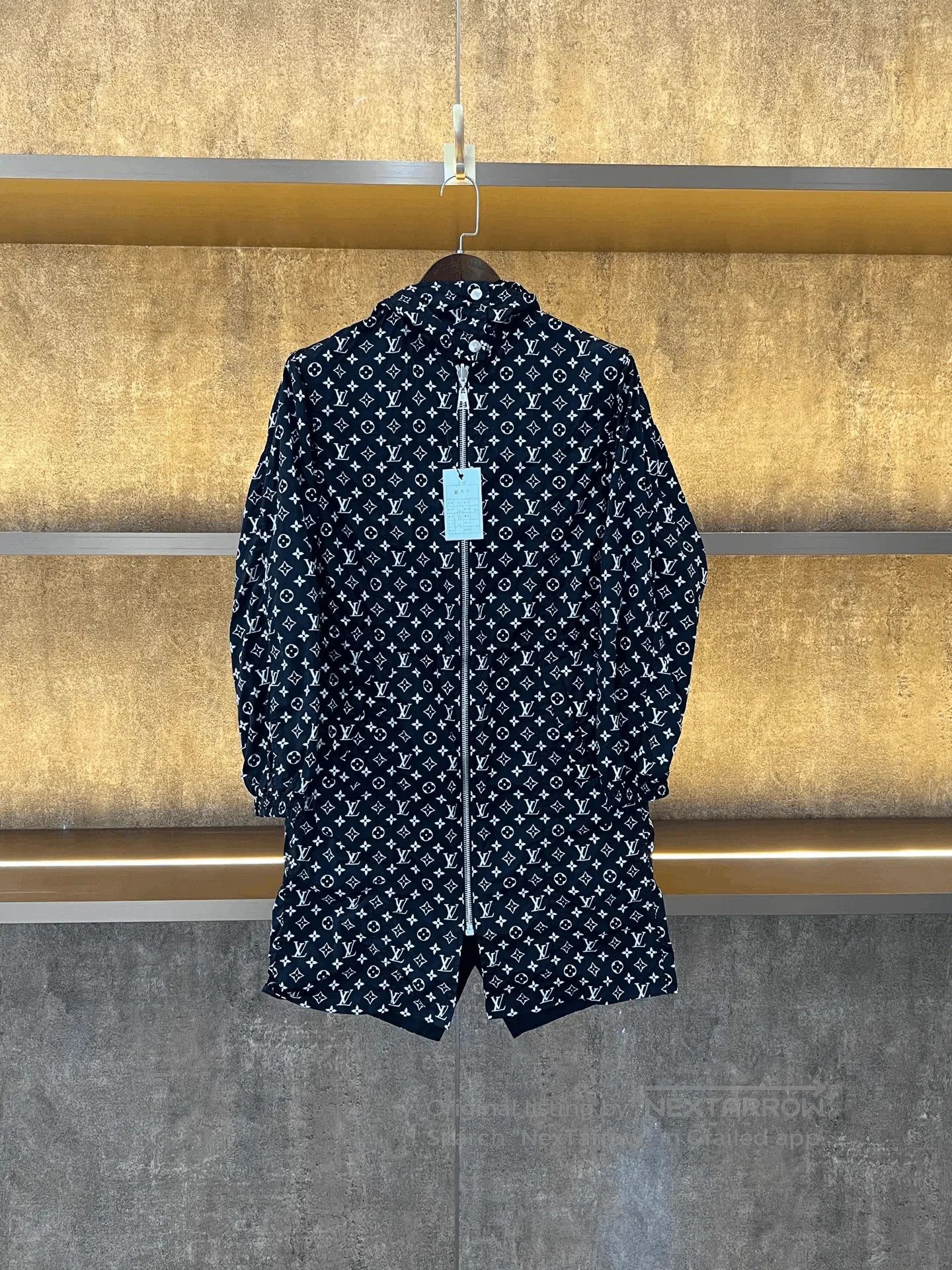 Louis Vuitton Louis Vuitton All-Over Print Windbreaker. Size XXS / US 00 / IT 34 - 1 Thumbnail