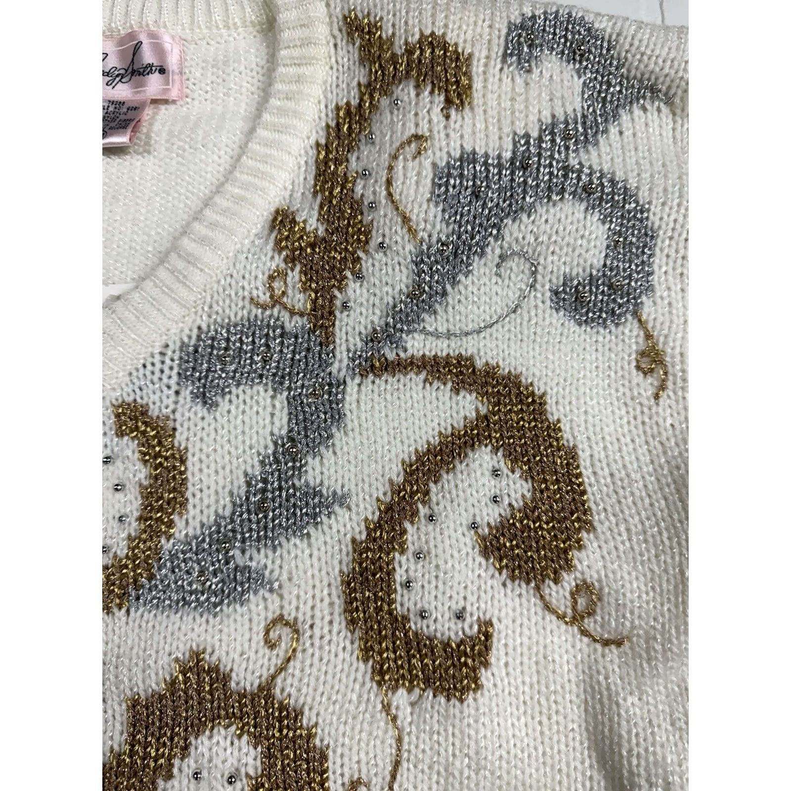Vintage VINTAGE Jaclyn Smith Sweater Shirt Womens M White Beaded Embroidered 90s 80s Pullover V-Neck Size M / US 6-8 / IT 42-44 - 5 Thumbnail