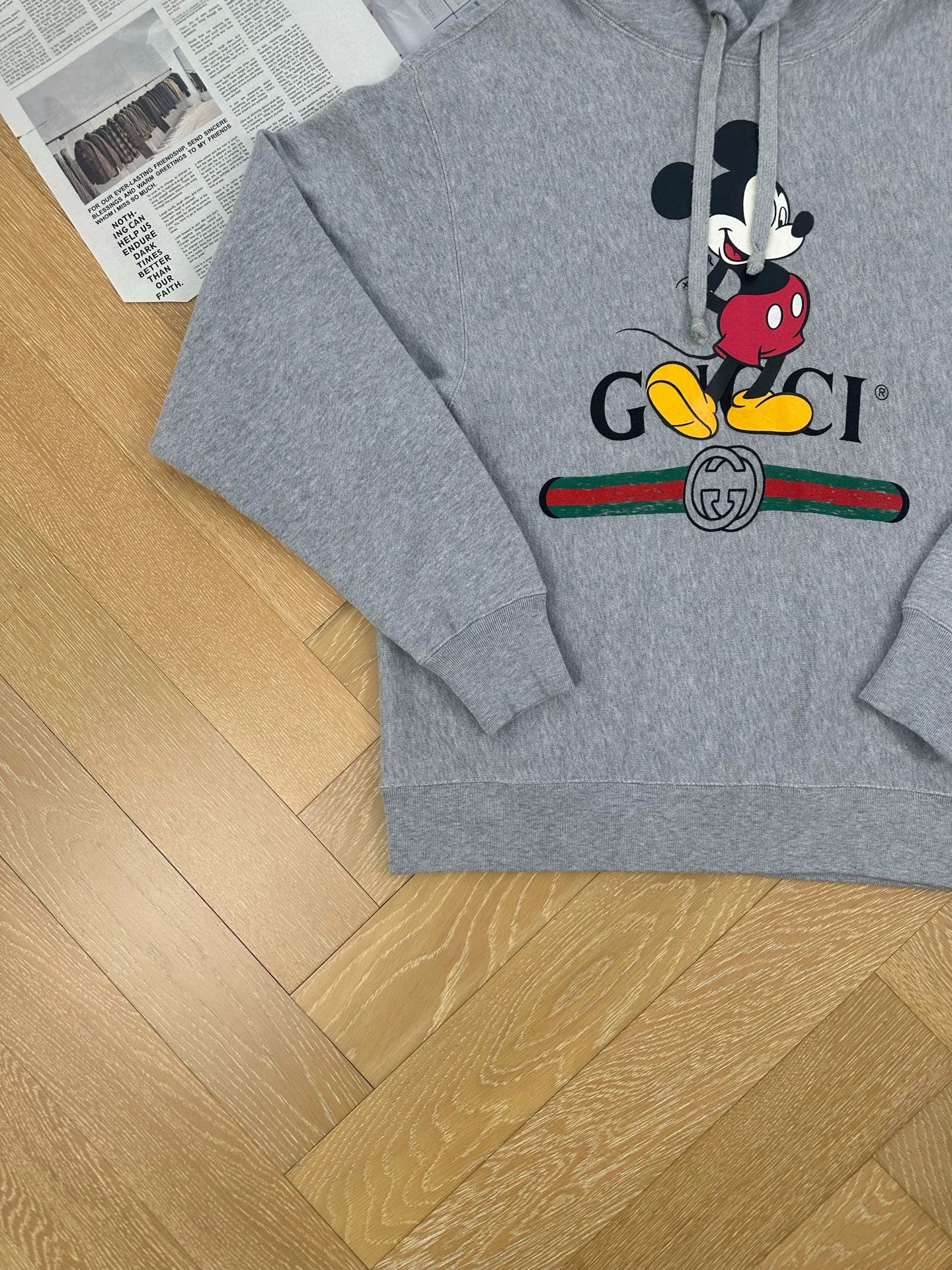 Gucci GUCCI x Disney Mickey Mouse Oversize Hoodie Wmns Gray Size XS / US 0-2 / IT 36-38 - 4 Thumbnail