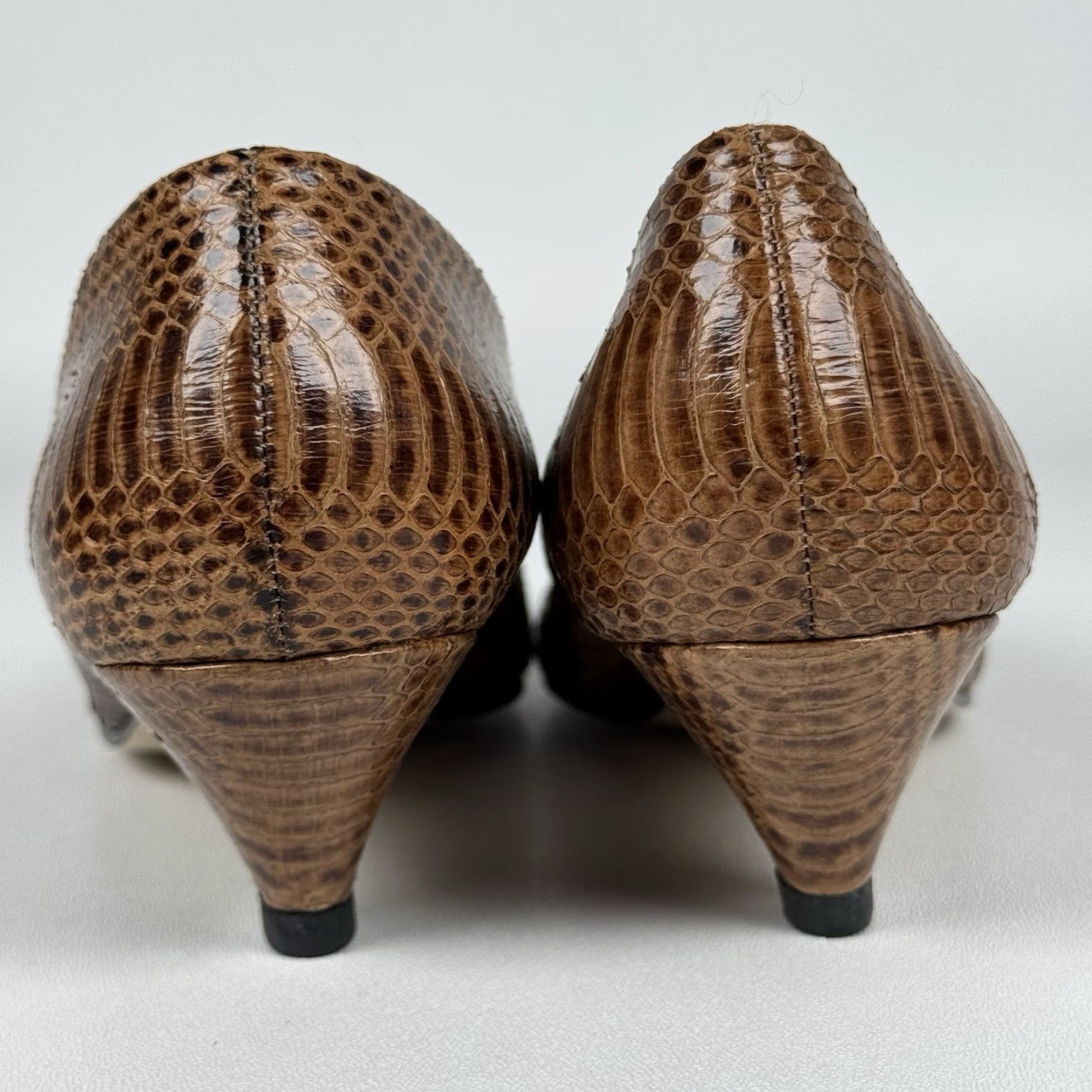 Skin VINTAGE Snake Skin Brown Leather Pumps Heels Womens 8 M Size US 8 / IT 38 - 6 Thumbnail