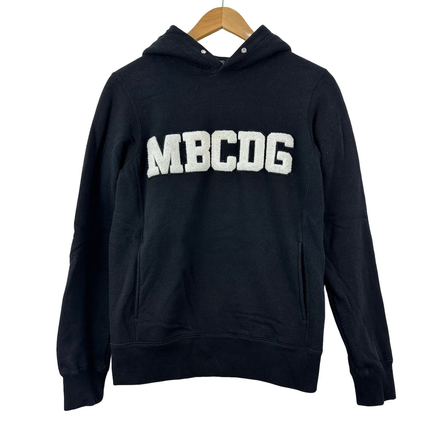 Mastermind Japan Mastermind Japan x CDG MBCDG Flocked Hoodie Size S Size US S / EU 44-46 / 1 - 1 Thumbnail
