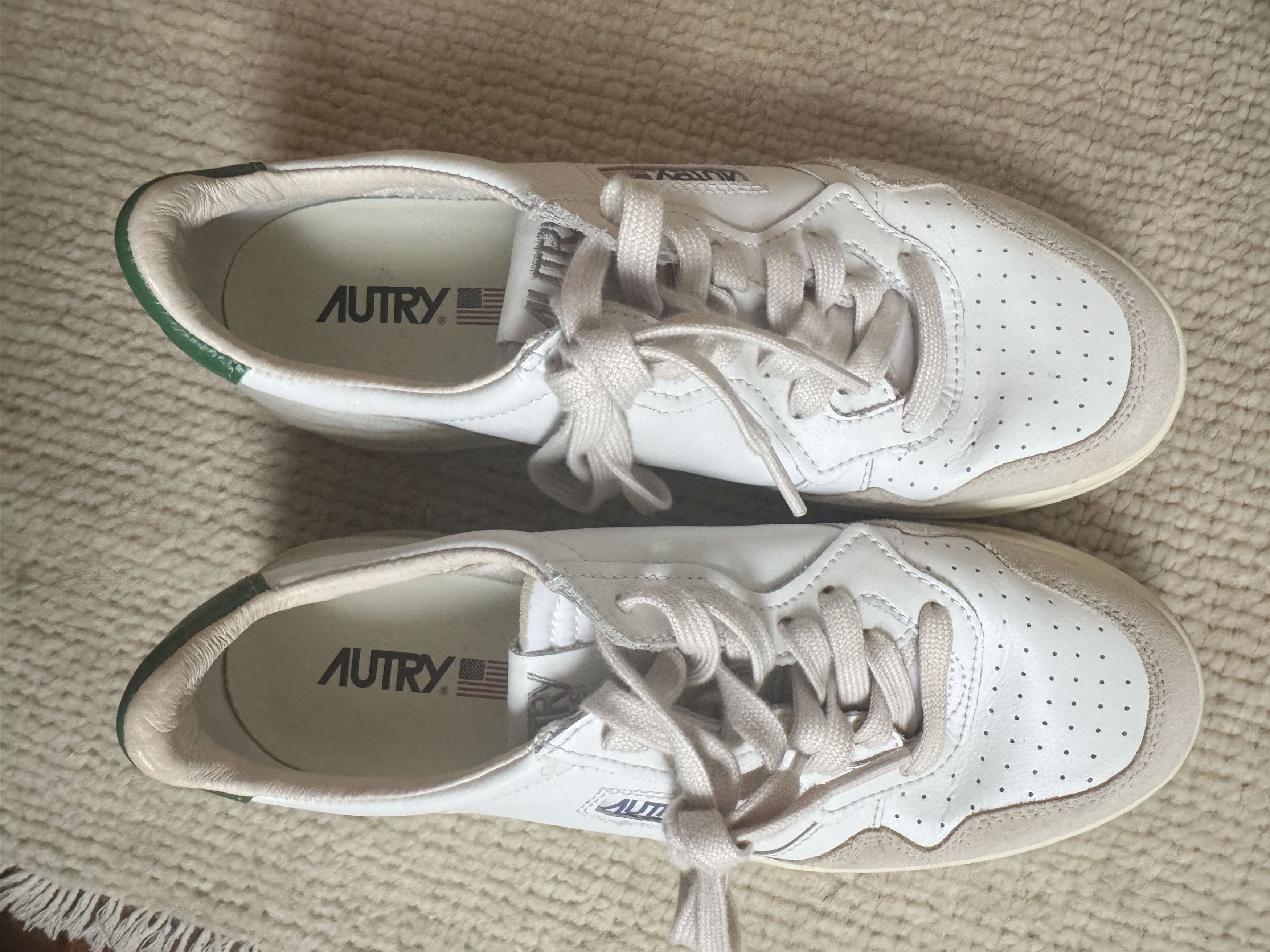 AUTRY Autry medalist sneaker Size US 10 / IT 40 - 3 Thumbnail