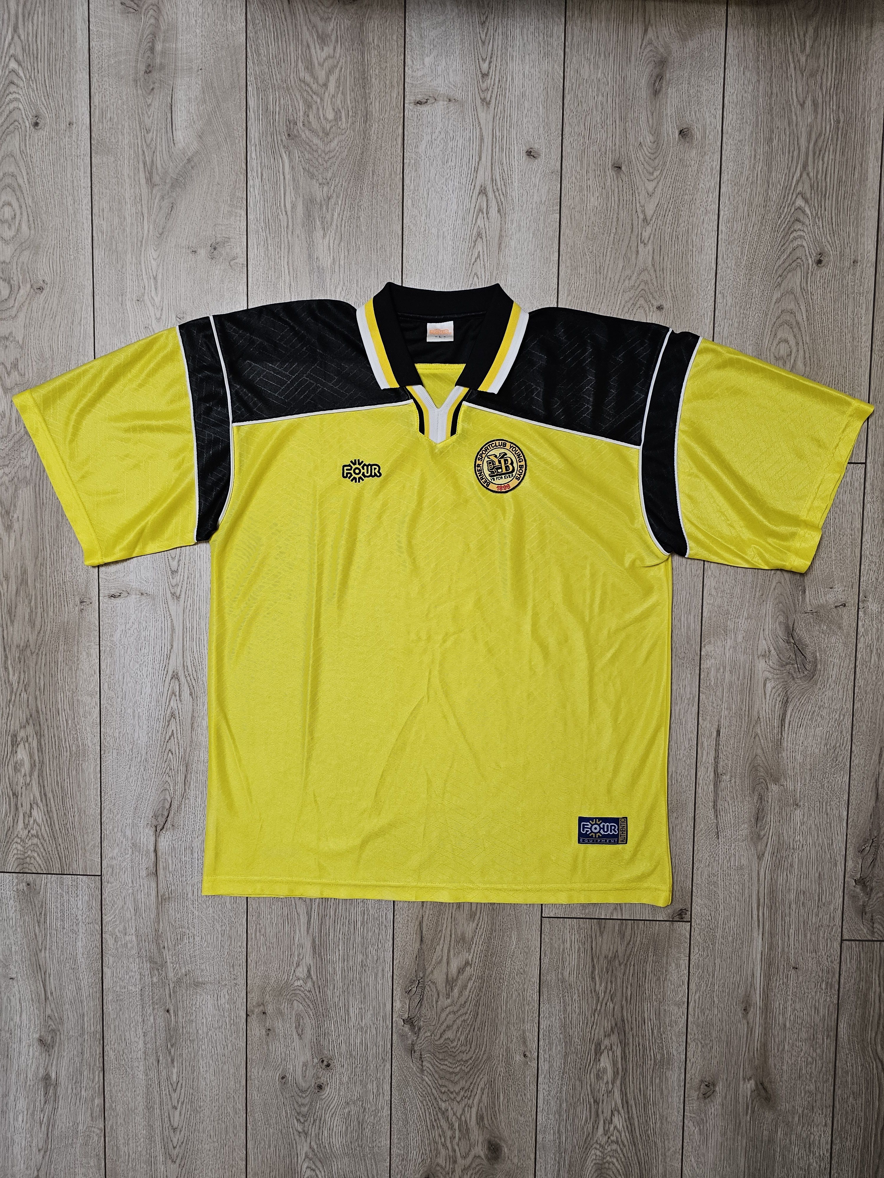 All Sport YOUNG BOYS VINTAGE 90s TRAINING FOOTBALL SHIRT SOCCER JERSEY Size US L / EU 52-54 / 3 - 1 Thumbnail