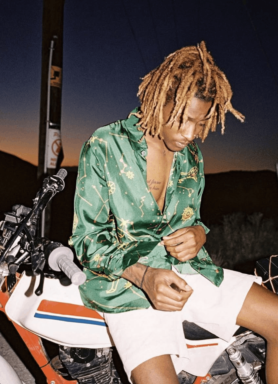 Casablanca Debut Runway (2019 Archive) Constellation Silk Shirt Size US L / EU 52-54 / 3 - 5 Thumbnail