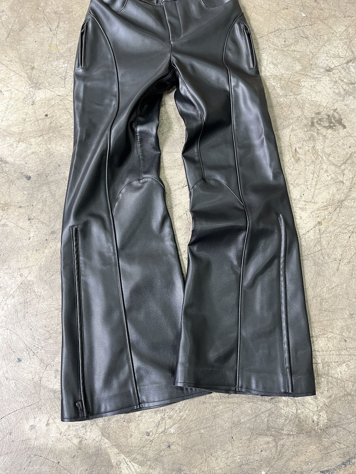 Other KHY Faux Leather Wide Leg Pants (unisex) Size US 31 - 17 Thumbnail