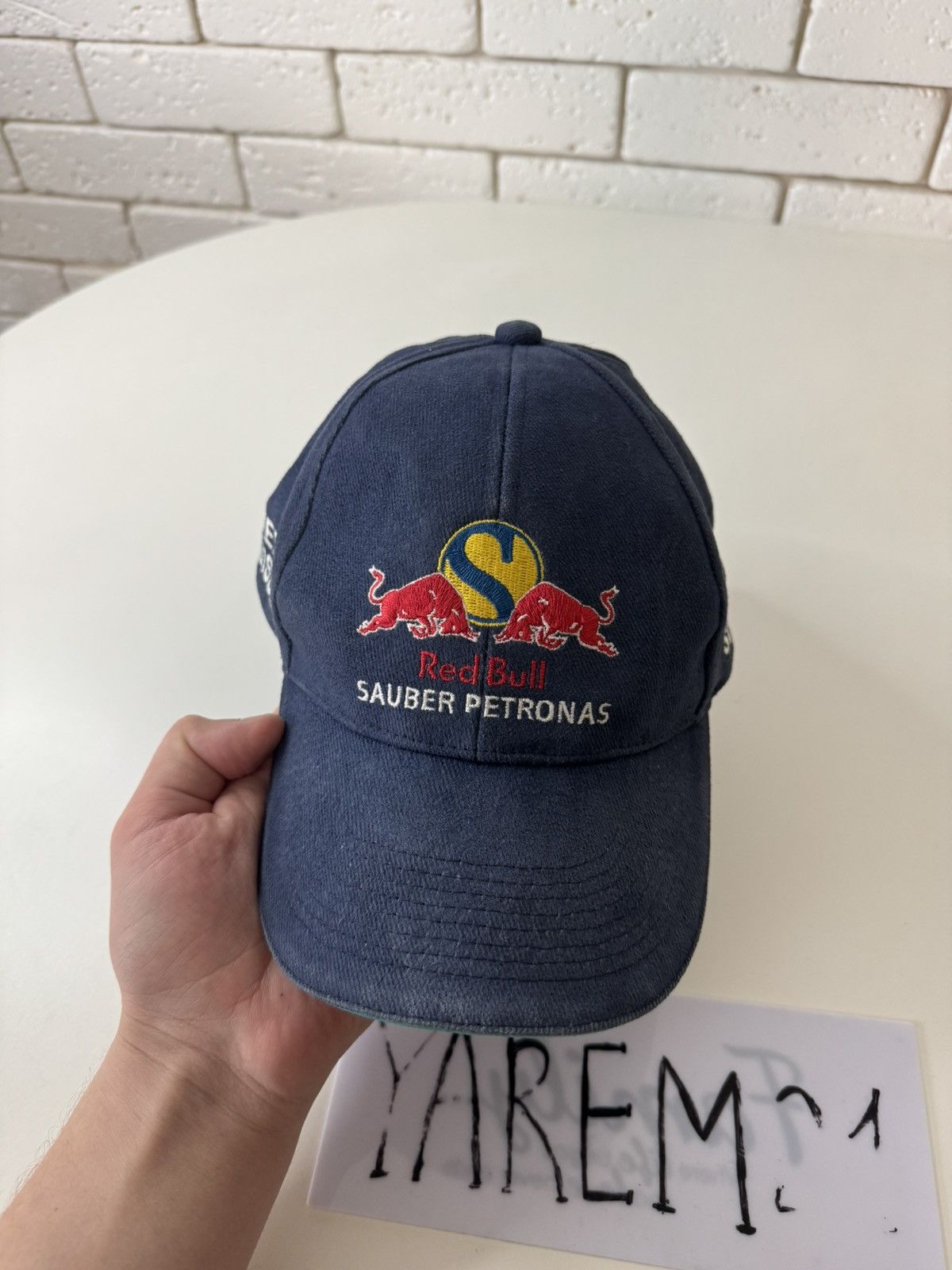 Red Bull Red Bull Sauber Petronas vintage cap hat Size ONE SIZE - 2 Thumbnail