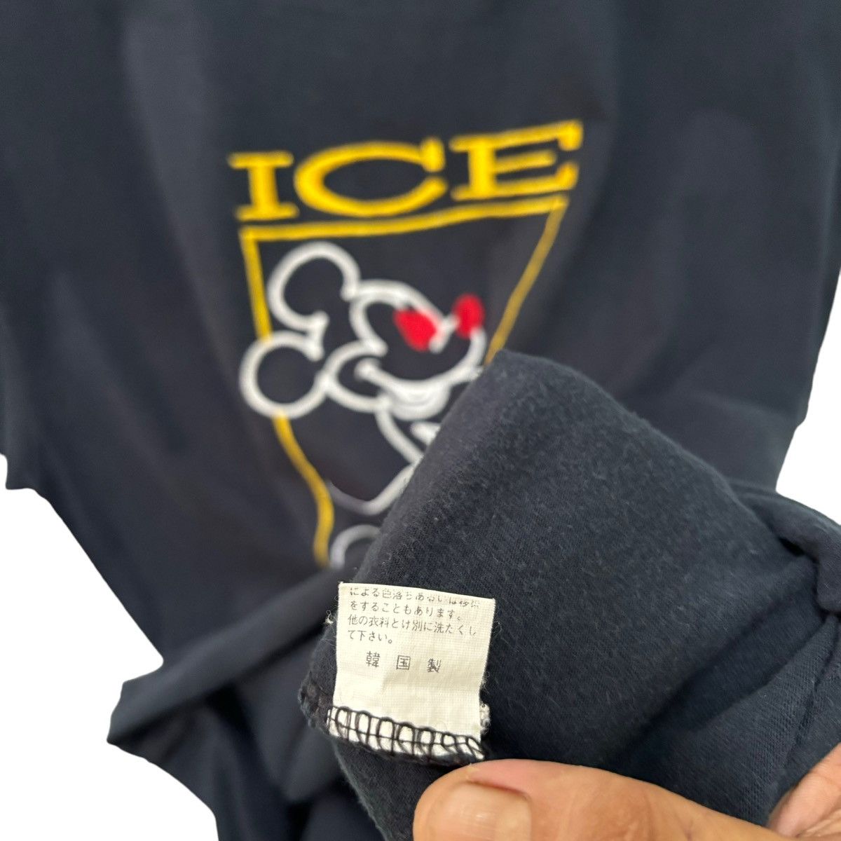 Iceberg × Vintage Vintage Iceberg Rip Off Mickey Mouse Tshirt Size US L / EU 52-54 / 3 - 6 Thumbnail