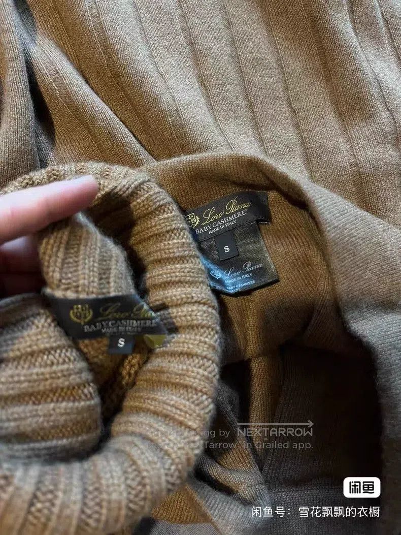Loro Piana Loro Piana Ribbed Baby Cashmere Sweater and Skirt Set Size S / US 4 / IT 40 - 4 Thumbnail