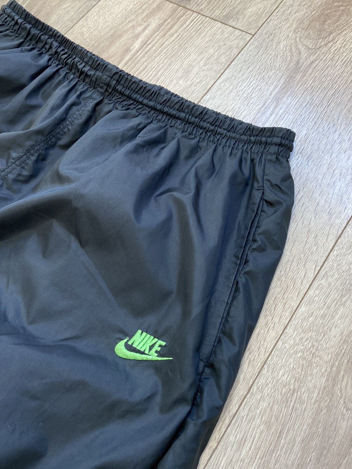 Nike Nike Vintage Nylon Pants 90’s Size US 34 / EU 50 - 6 Thumbnail