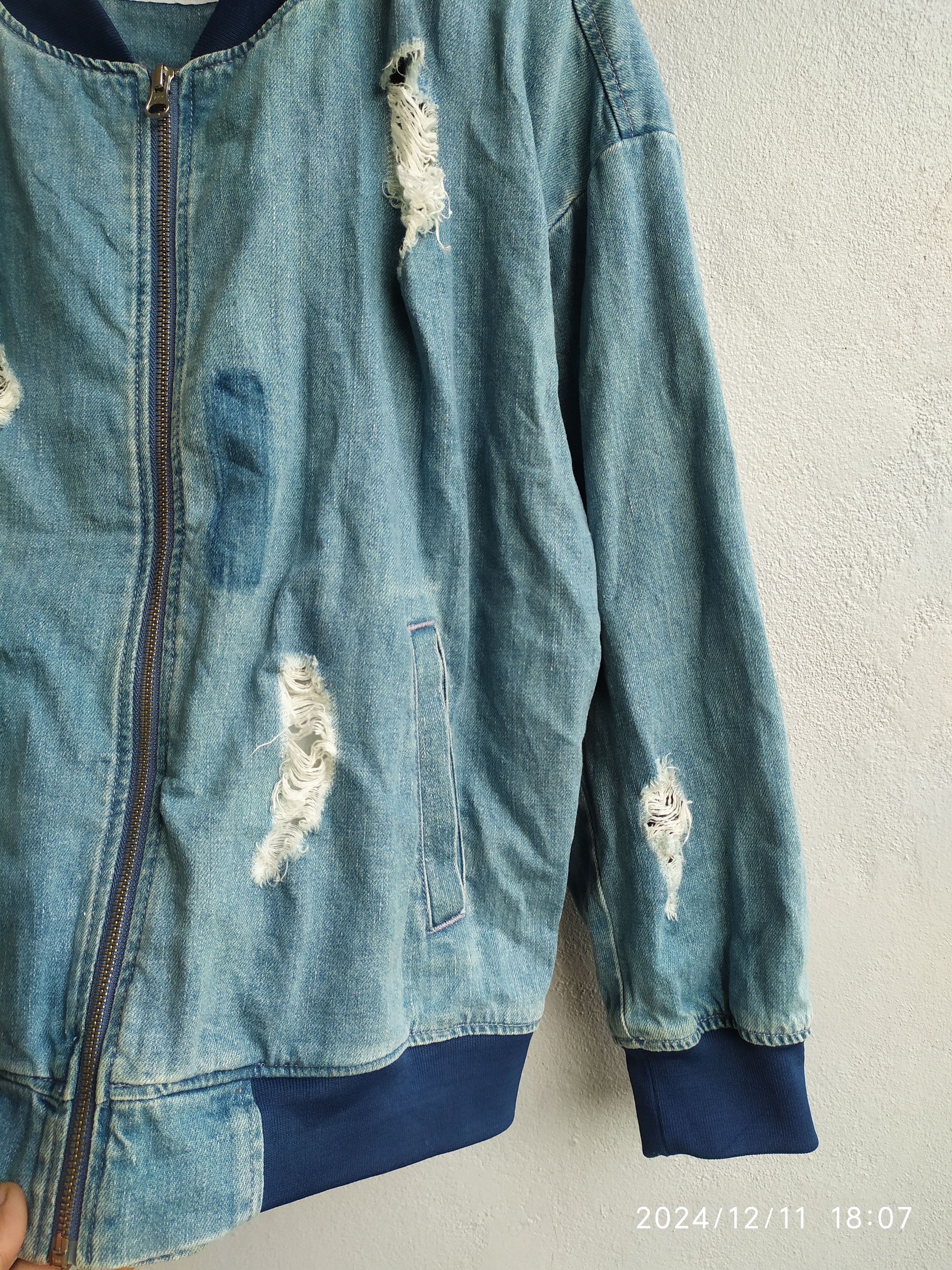 If Six Was Nine × Japanese Brand Vtg Peace By E Hyphen Distressed Denime jacket Size US M / EU 48-50 / 2 - 8 Thumbnail