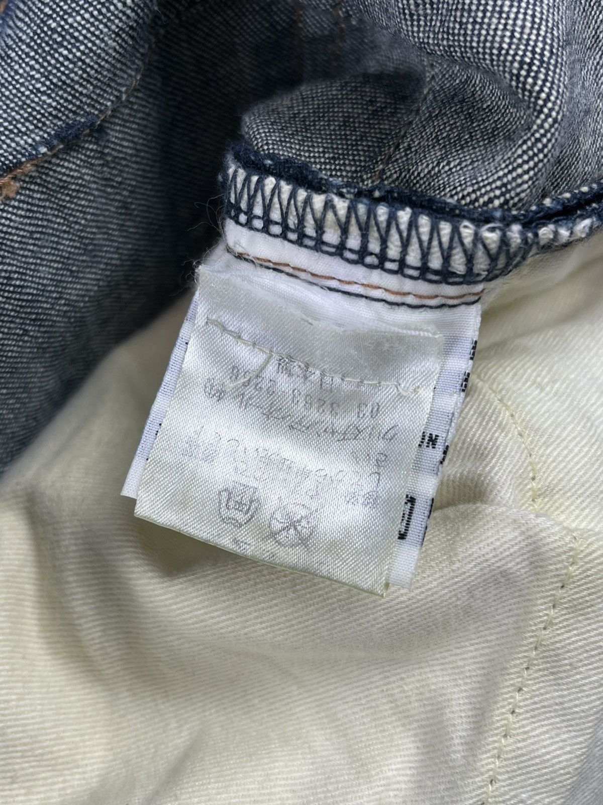 Dior × Hedi Slimane AW07 Dior Homme Wax Coated Polyurethane Denim Jeans Navigate Size US 28 / EU 44 - 7 Thumbnail