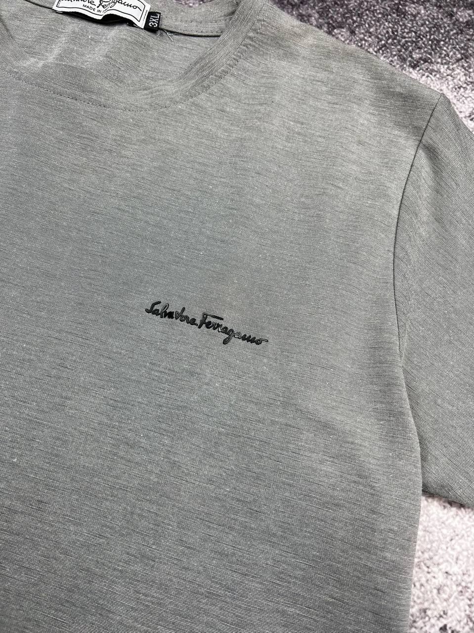 Salvatore Ferragamo Salvatore Ferragamo T-Shirt Vintage Y2K Size US M / EU 48-50 / 2 - 5 Thumbnail