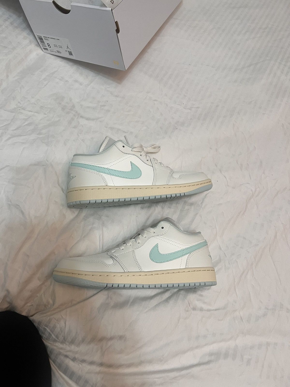 Nike Women’s Air Jordan 1 Low Size US 8 / IT 38 - 3 Thumbnail