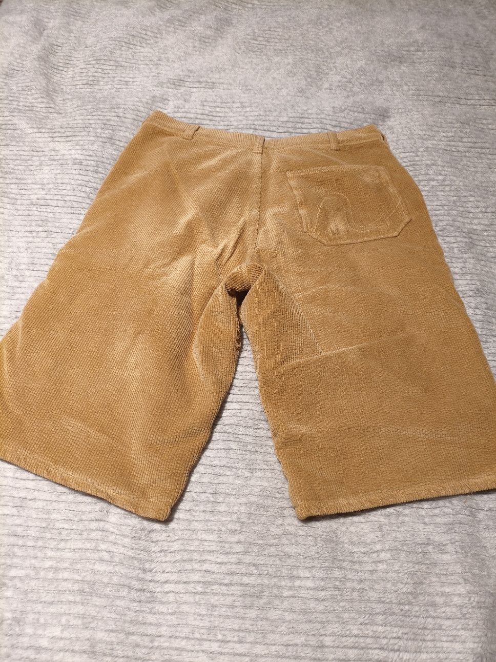 ERL ERL Corduroy Beige Shorts Size US 32 / EU 48 - 2 Thumbnail