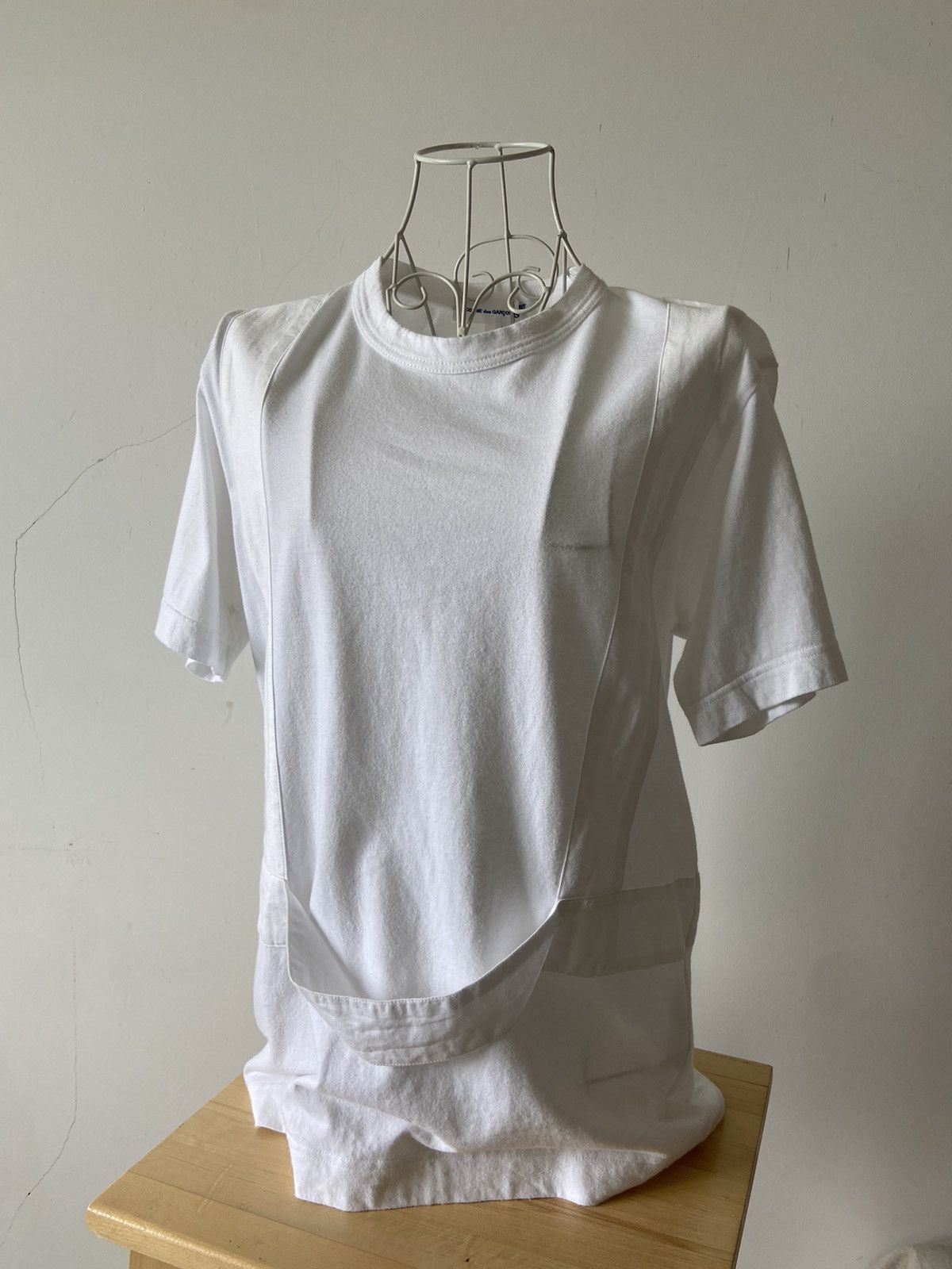 Comme des Garcons SHIRT comme des garcons white t-shirt Size US S / EU 44-46 / 1 - 1 Thumbnail