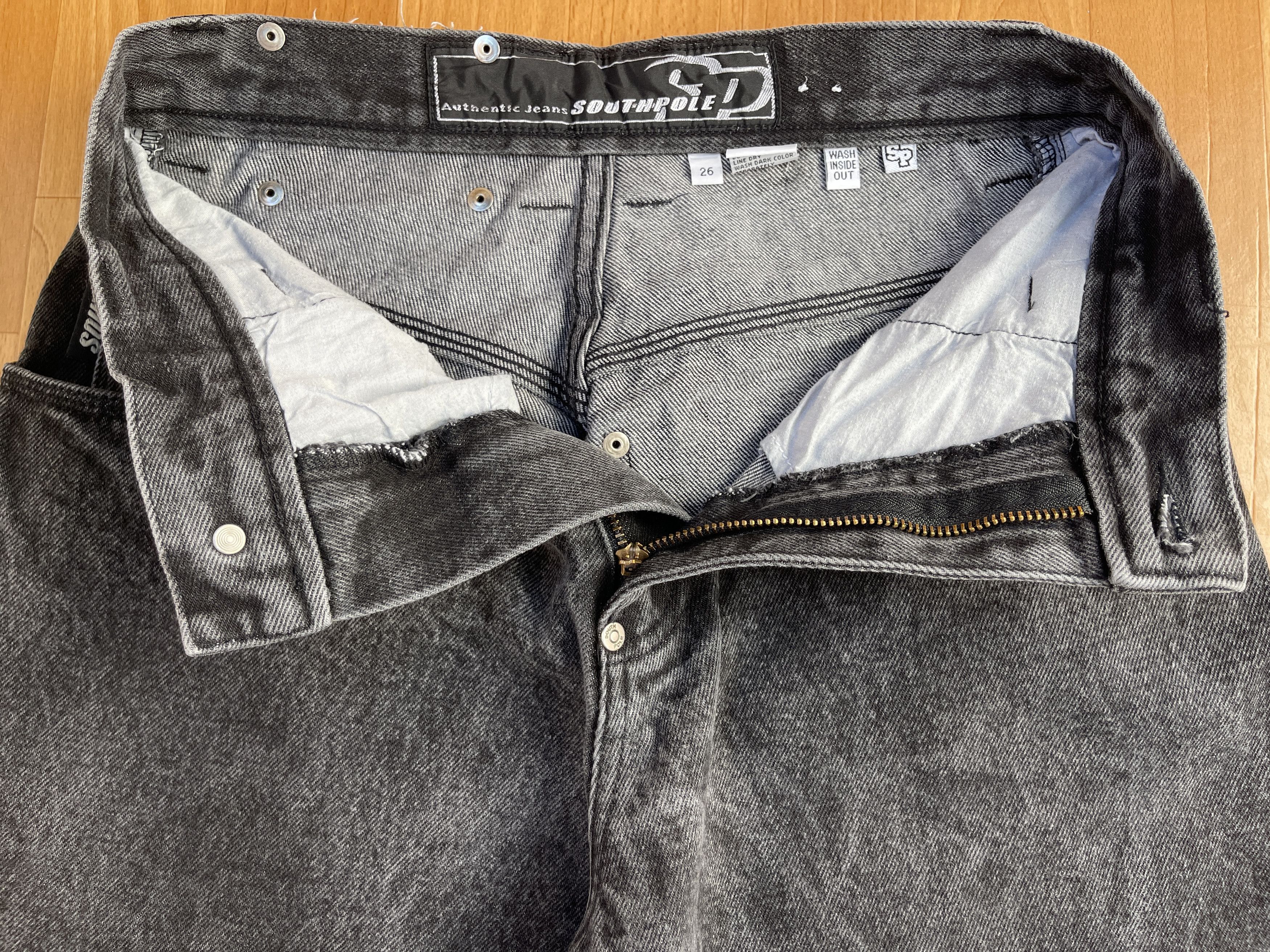 Southpole Southpole jeans, baggy vintage South Pole 90s hip hop Y2K 26 Size US 26 / EU 42 - 14 Thumbnail