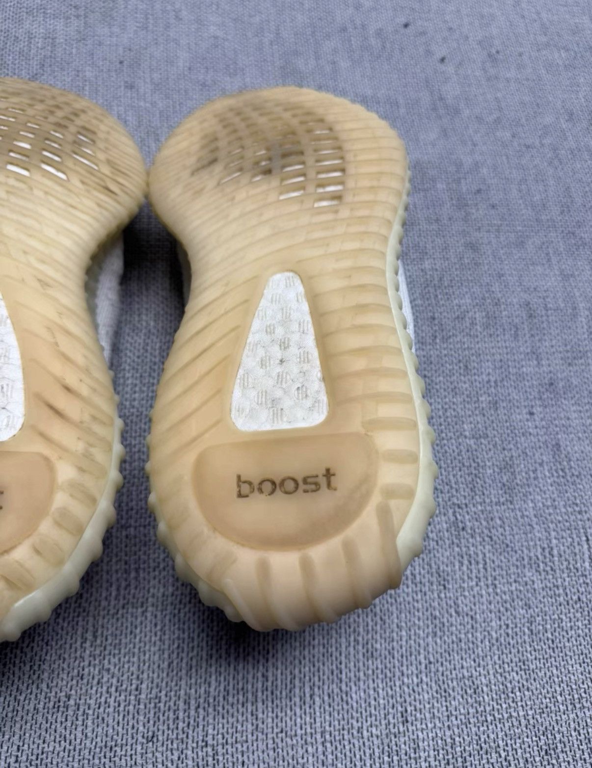 Adidas Adidas Yeezy 350 Bone 2.0,K37 Size US 9.5 / EU 42-43 - 7 Thumbnail