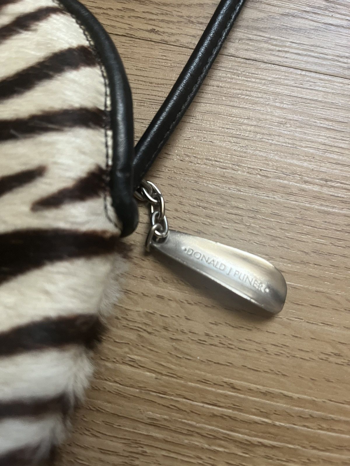 Donald Pliner Zebra crossbody Size ONE SIZE - 2 Thumbnail