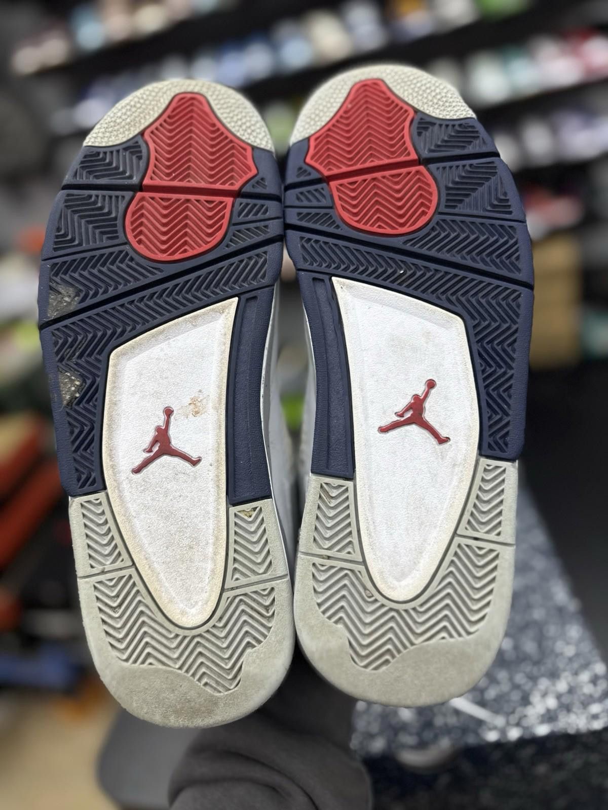 Jordan Brand Size 11 - Air Jordan 4 Retro Mid Midnight Navy White Leather Size US 11 / EU 44 - 11 Thumbnail