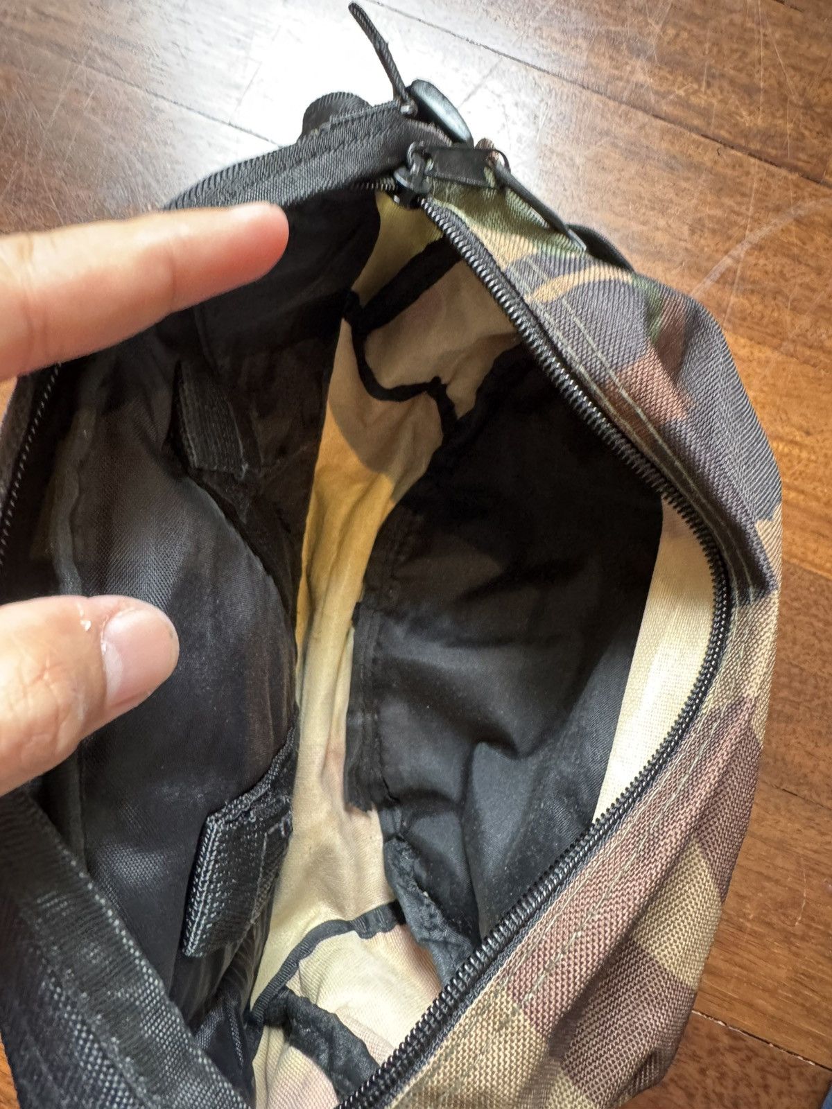 Japanese Brand SOIL CAMOUFLAGE PATTERN WAIST BAG Size ONE SIZE - 7 Thumbnail