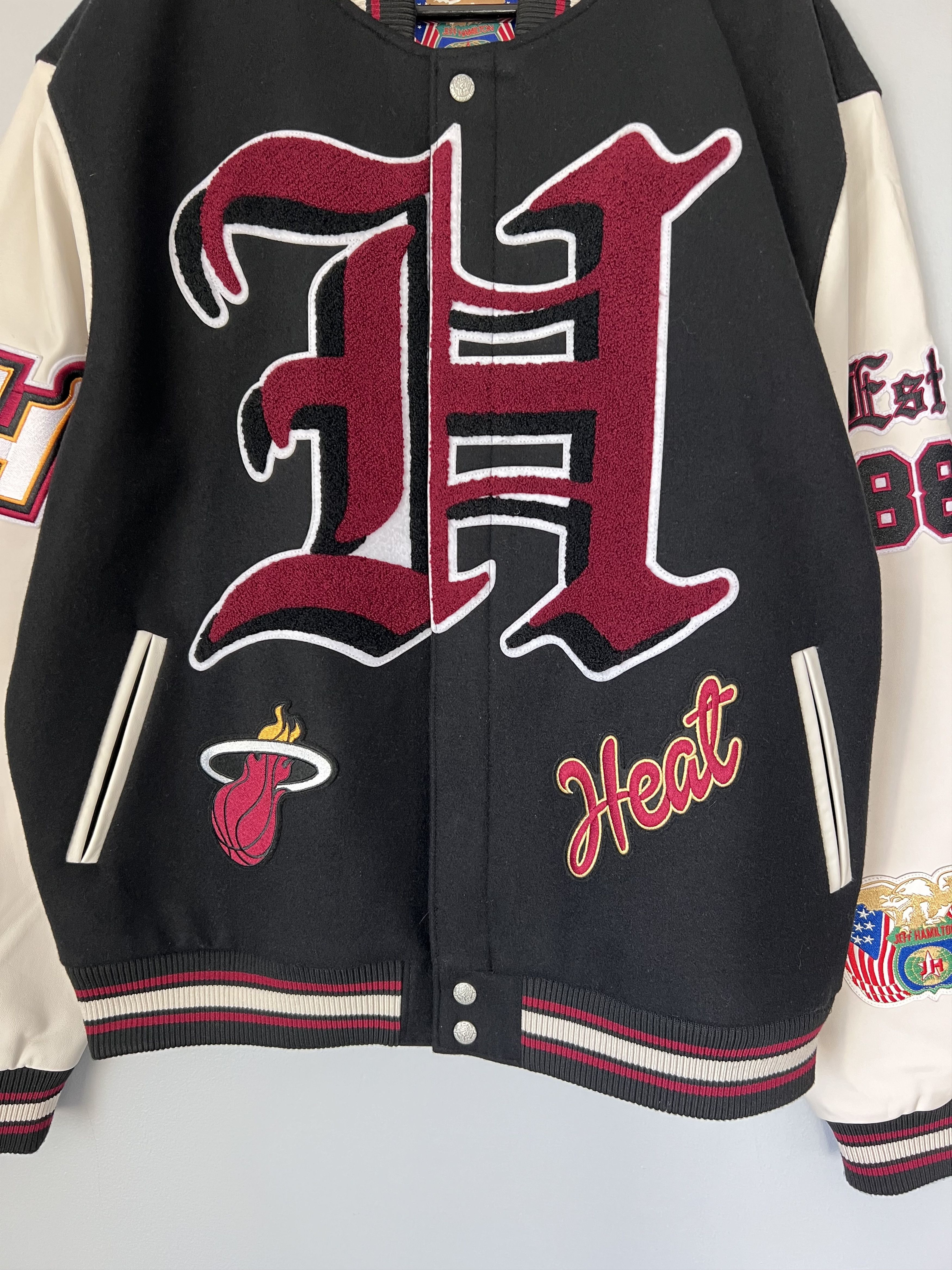 Jeff Hamilton Jeff Hamilton Miami Heat Wool and Leather Varsity Jacket Size US L / EU 52-54 / 3 - 3 Thumbnail